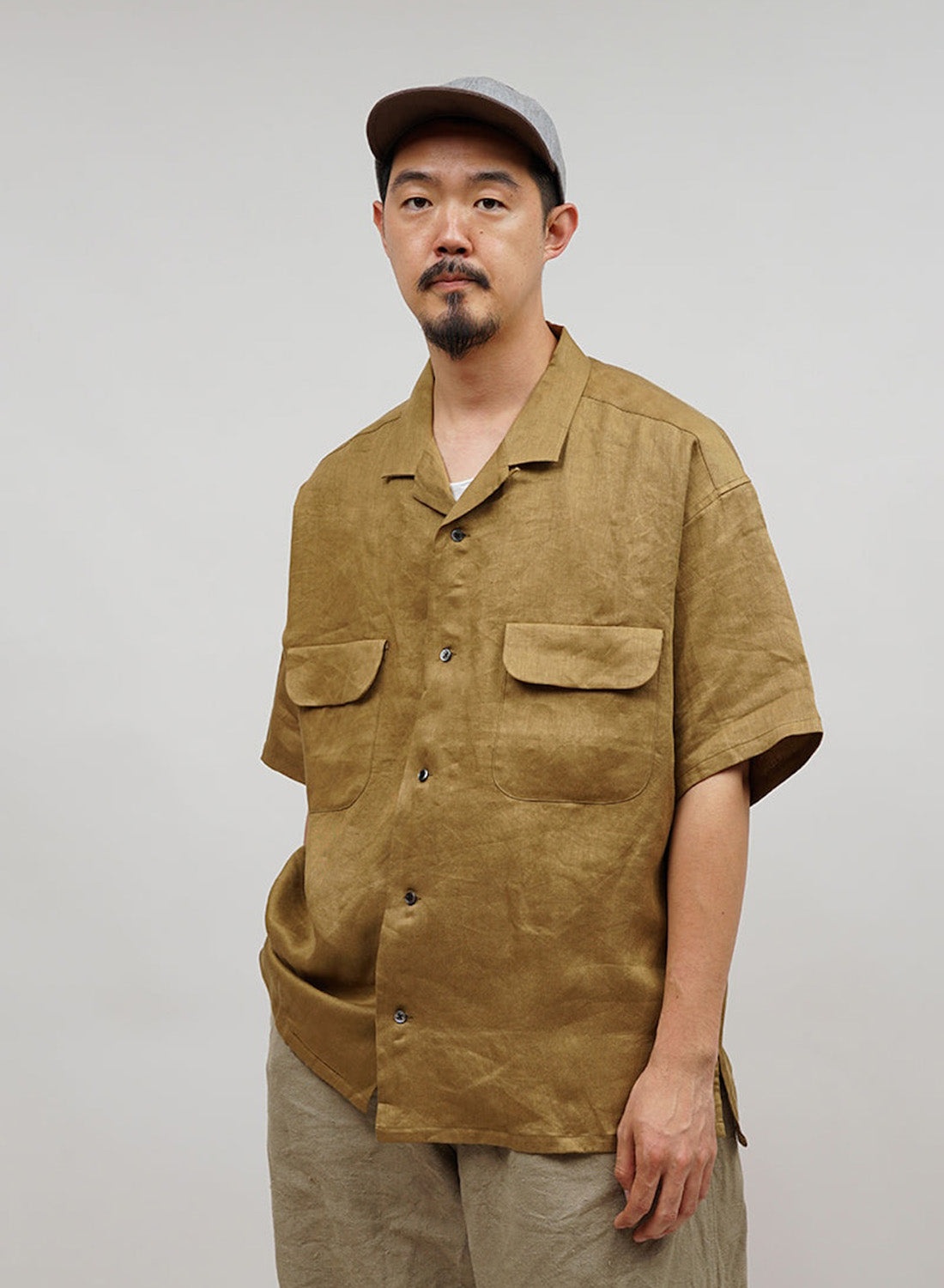 Nigel Cabourn Open Collar Shirt Linen Twill in Khaki