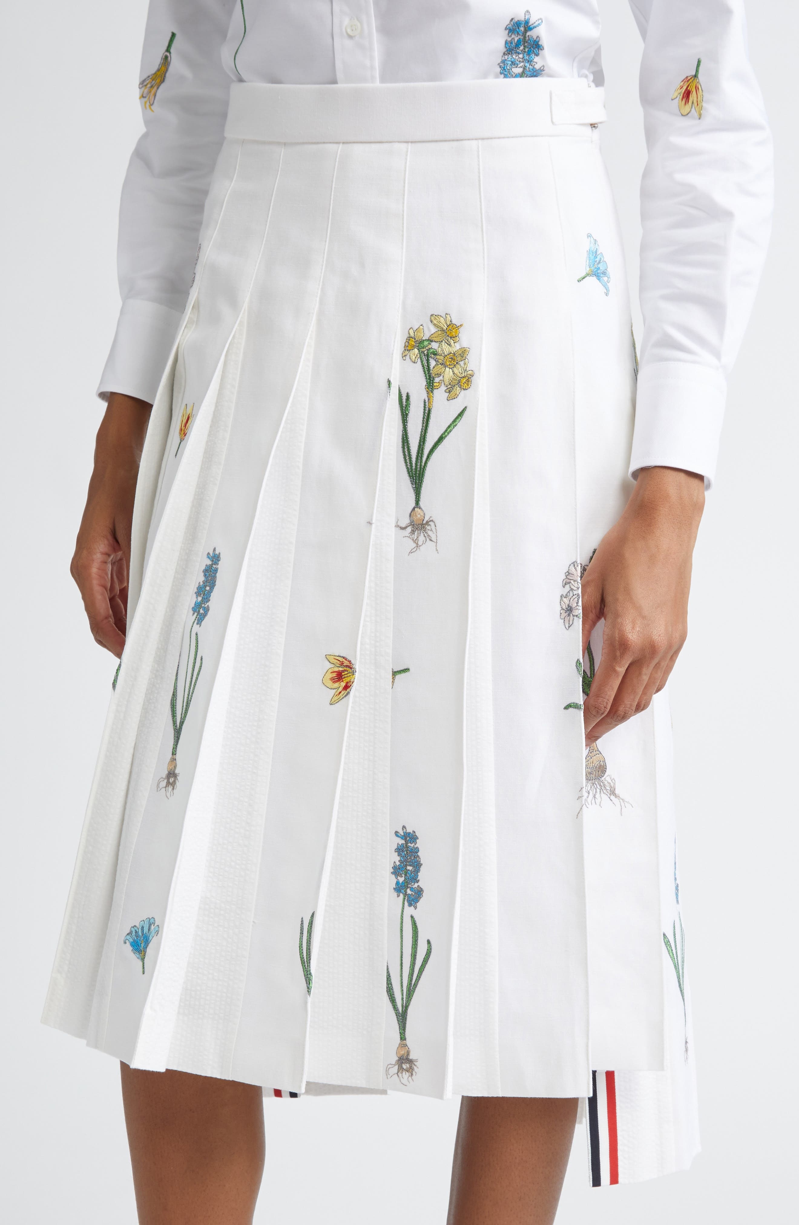 Thom Browne Botanical Embroidered Pleated Cotton & Linen Midi Skirt in White at Nordstrom - 5