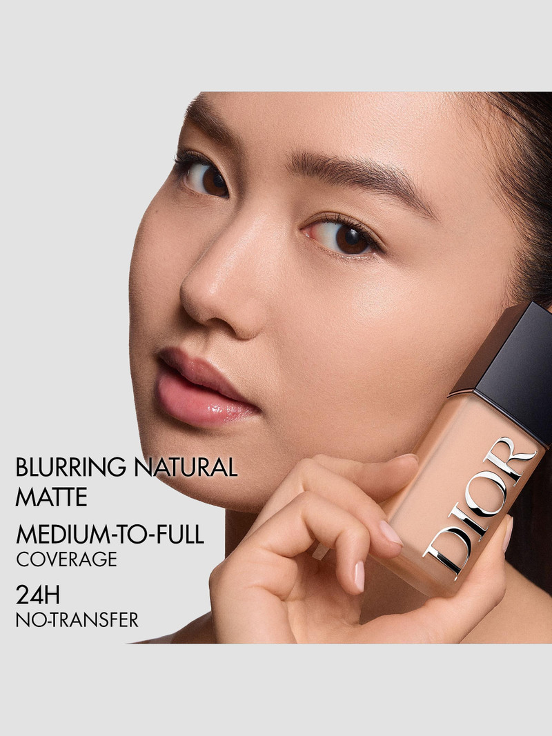 Forever Skin Wear Foundation - 0 Warm 4
