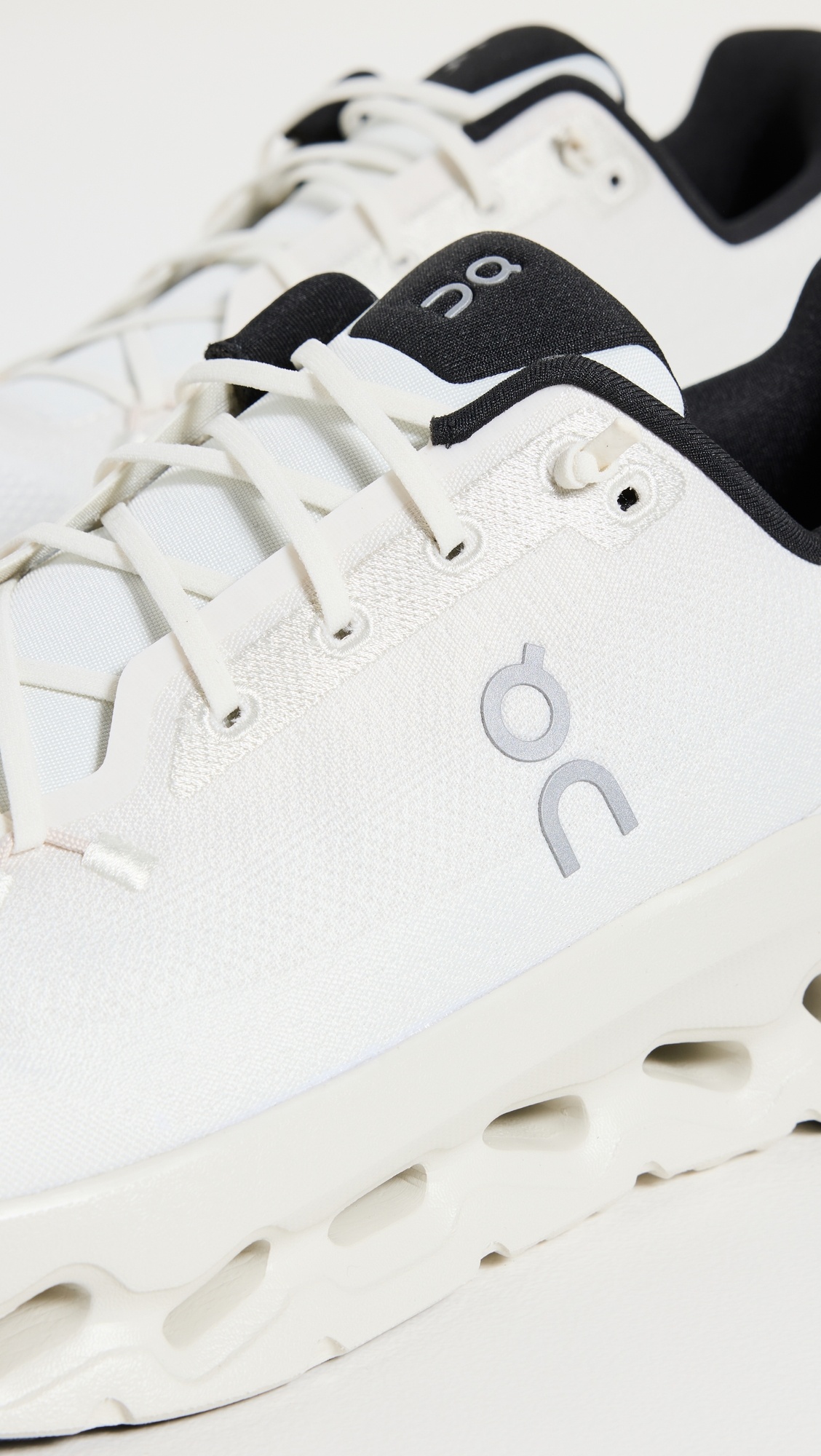Cloudtilt Sneakers - 4