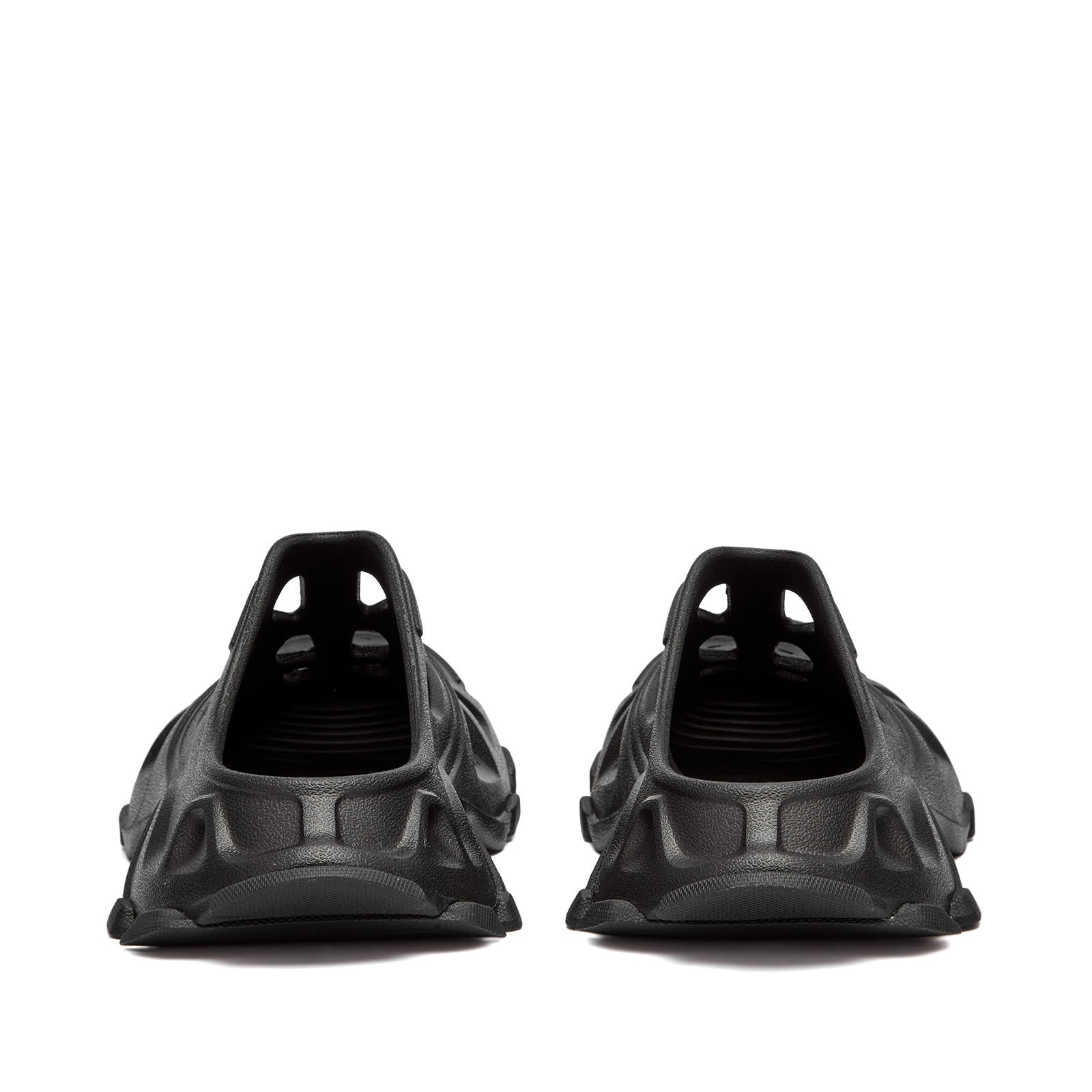 靴 BALENCIAGA HD MULE Balenciaga Hd Mule In Black in Black | FWRD