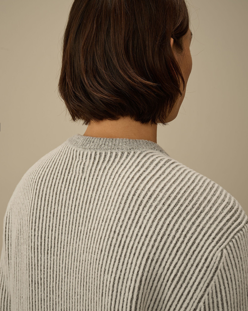 Fleece Knit Crewneck Lens Sweater 6