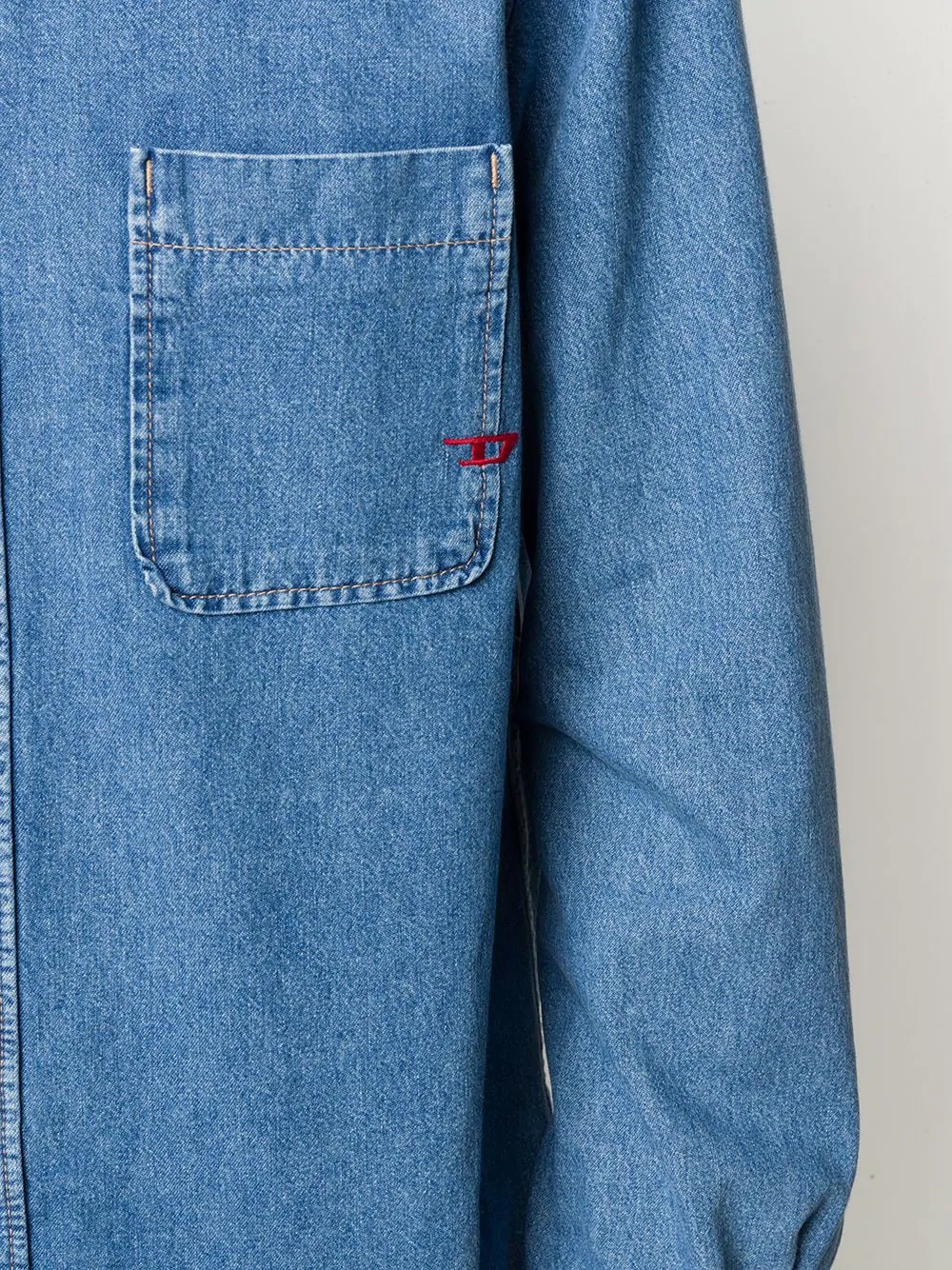 logo-embroidered denim shirt - 5