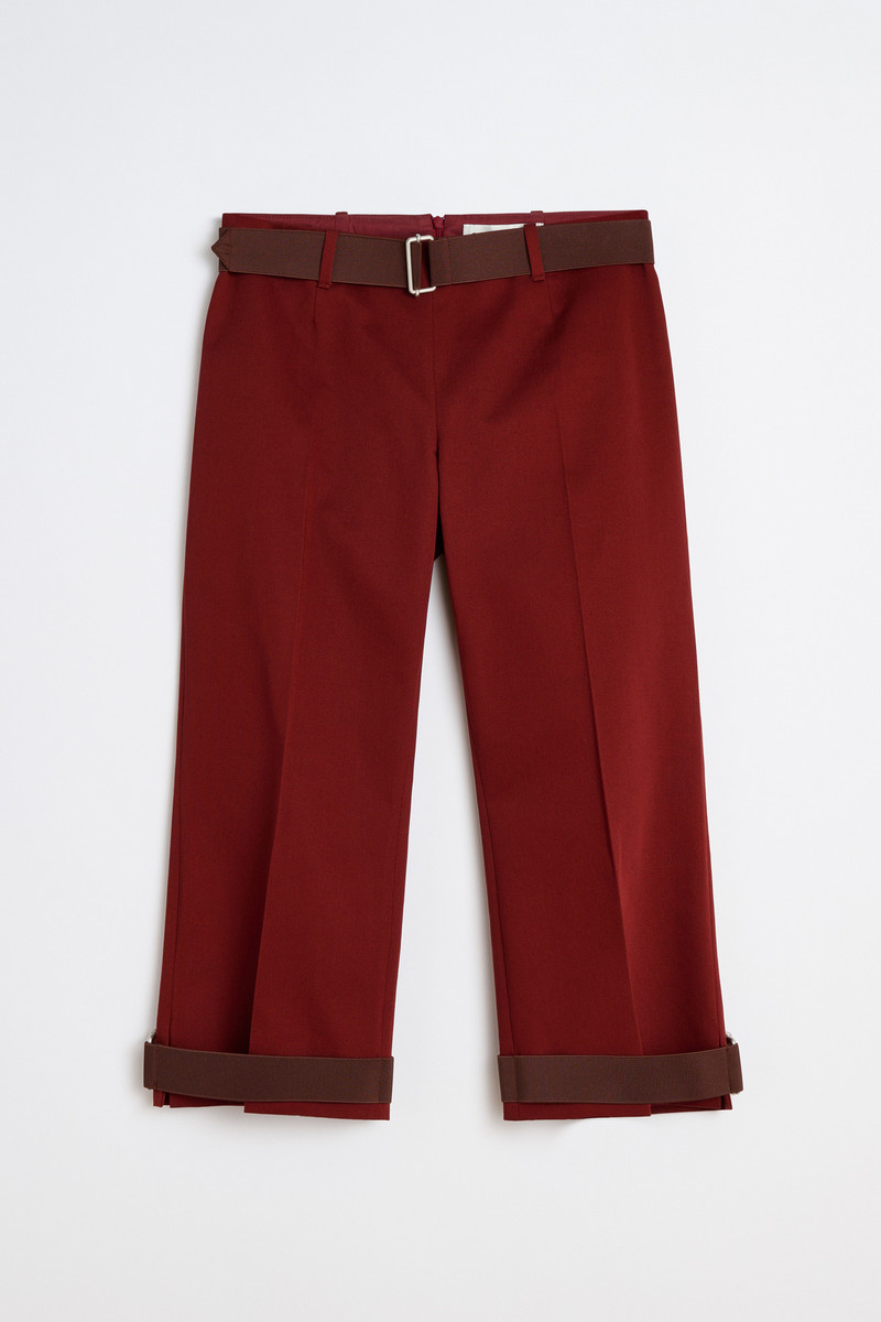 Sporty Capri Profound Red Megatwist Twill 1