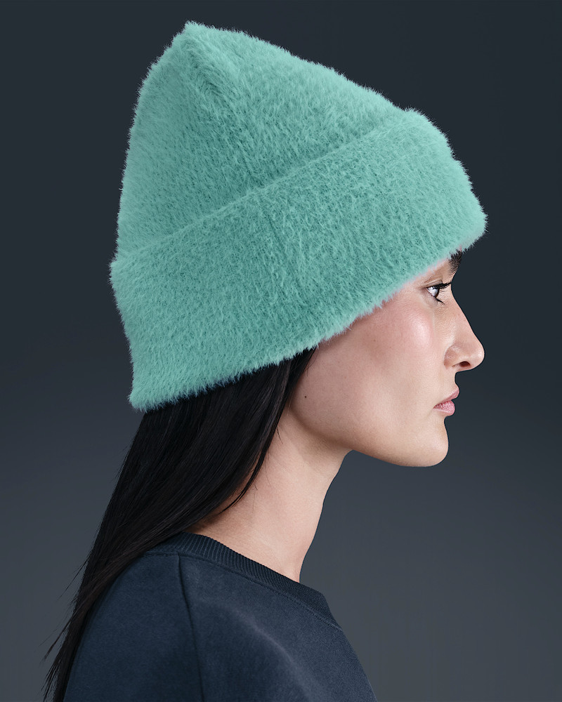 Nike Nike Peak Cozy Beanie outlook