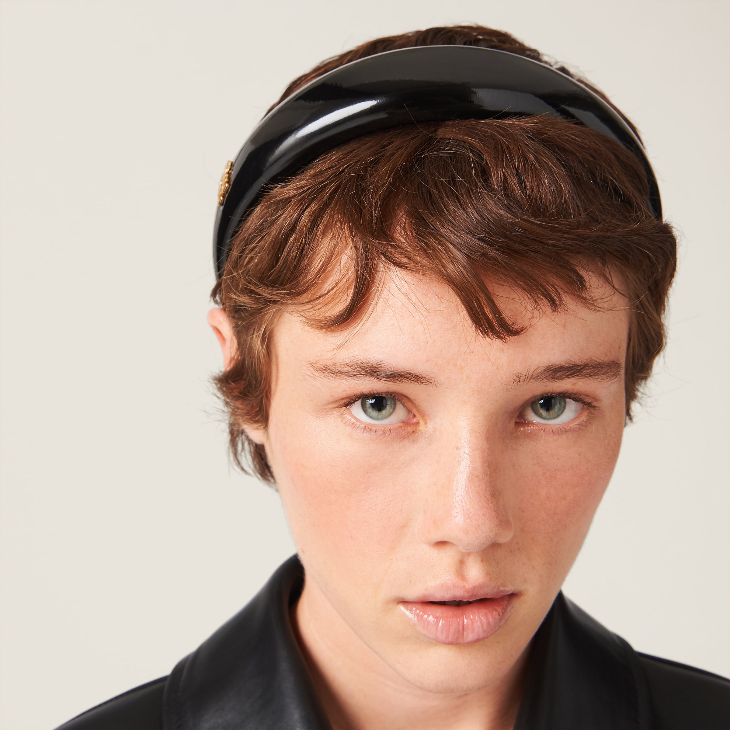 Patent leather headband - 4