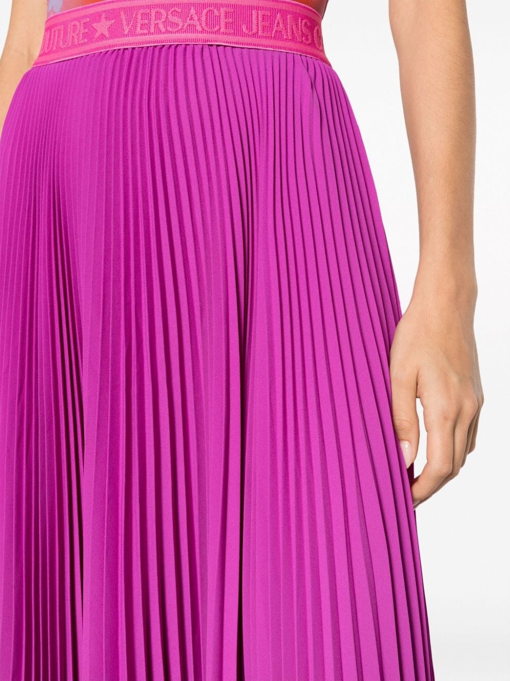 pleated logo-waistband midi skirt - 5