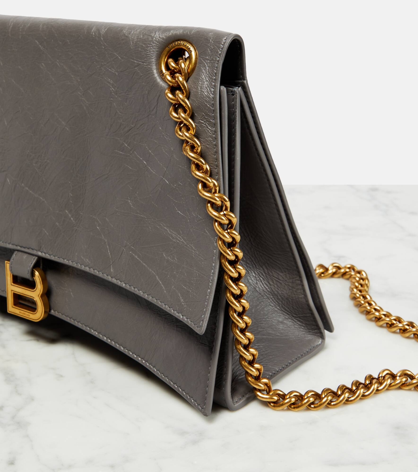Crush Medium leather shoulder bag - 6
