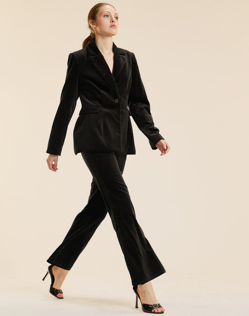 The Chelsea Suit Cropped Pant 3