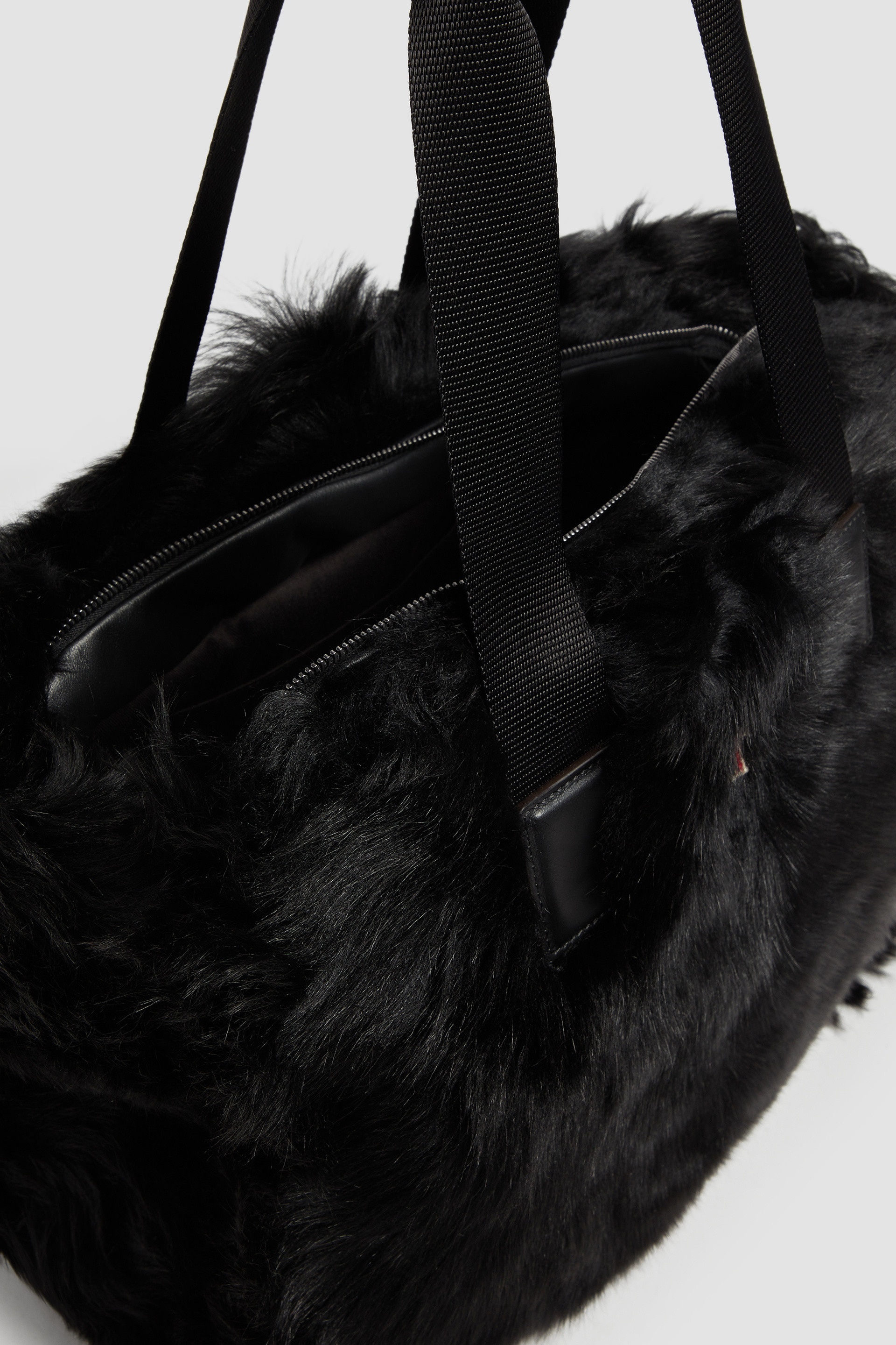 Caradoc Shearling Tote Bag - 5