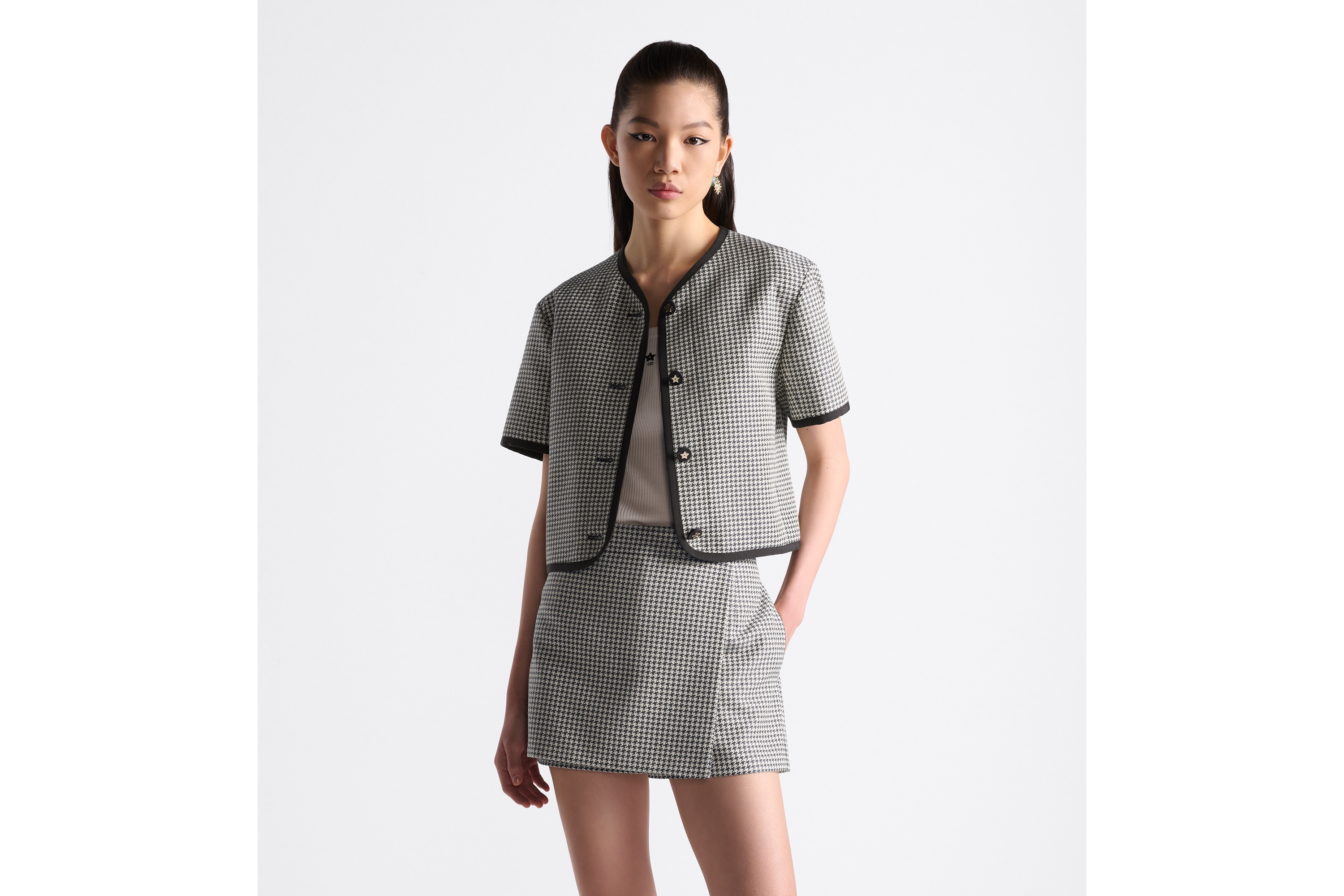Short-Sleeved Jacket - 2