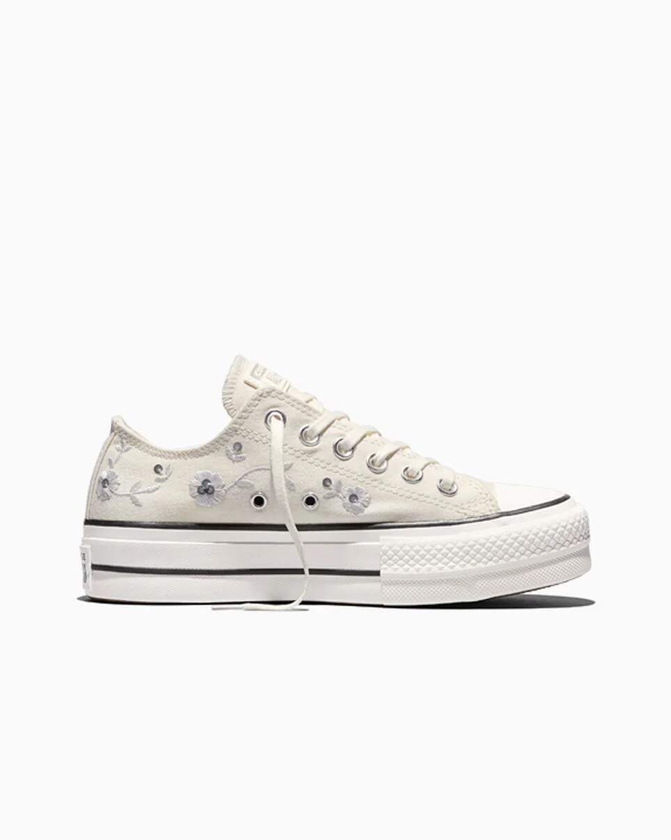 Chuck Taylor All Star Lift Platform Sequin Flowers - 1