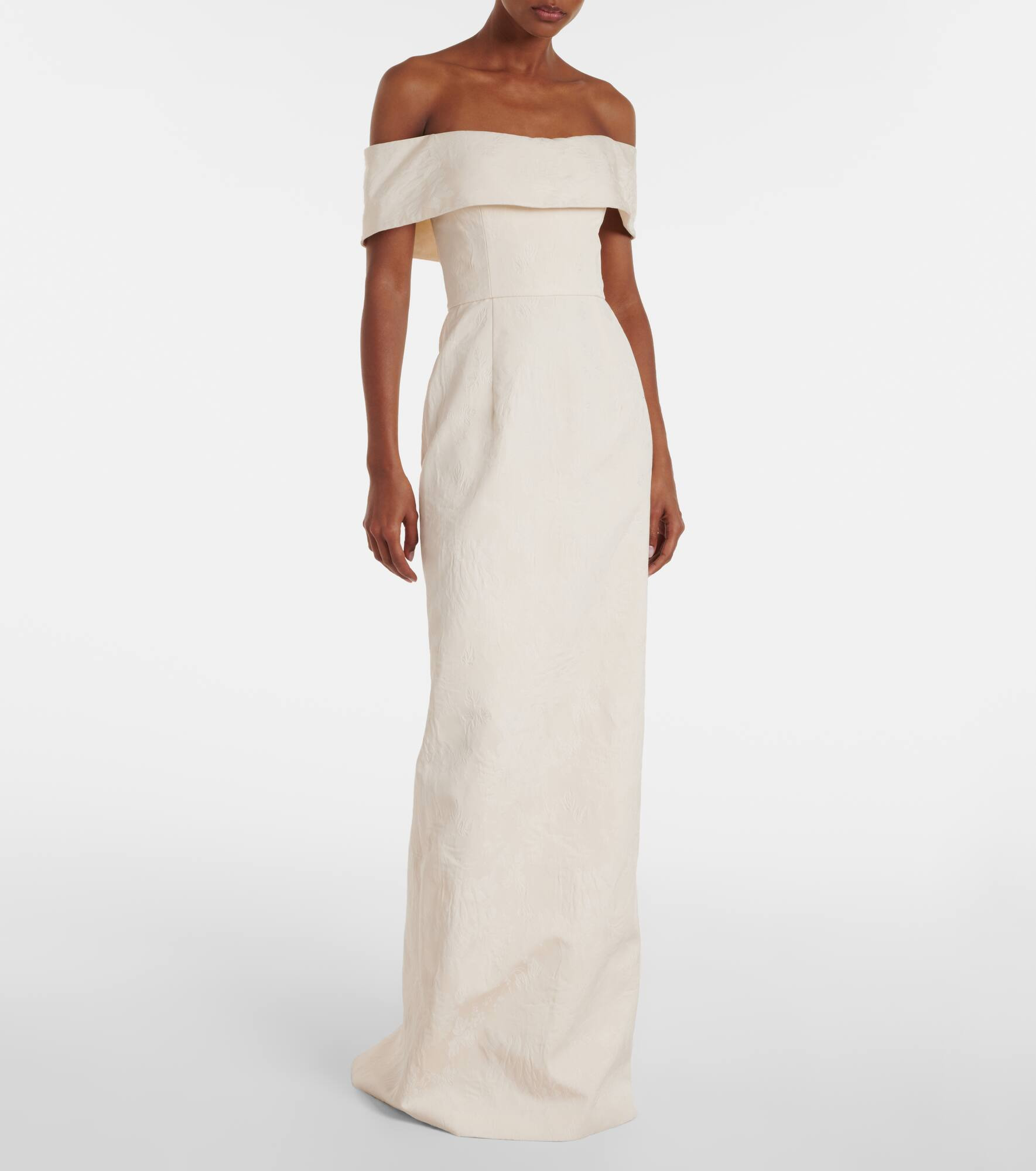 Clover brocade gown - 2