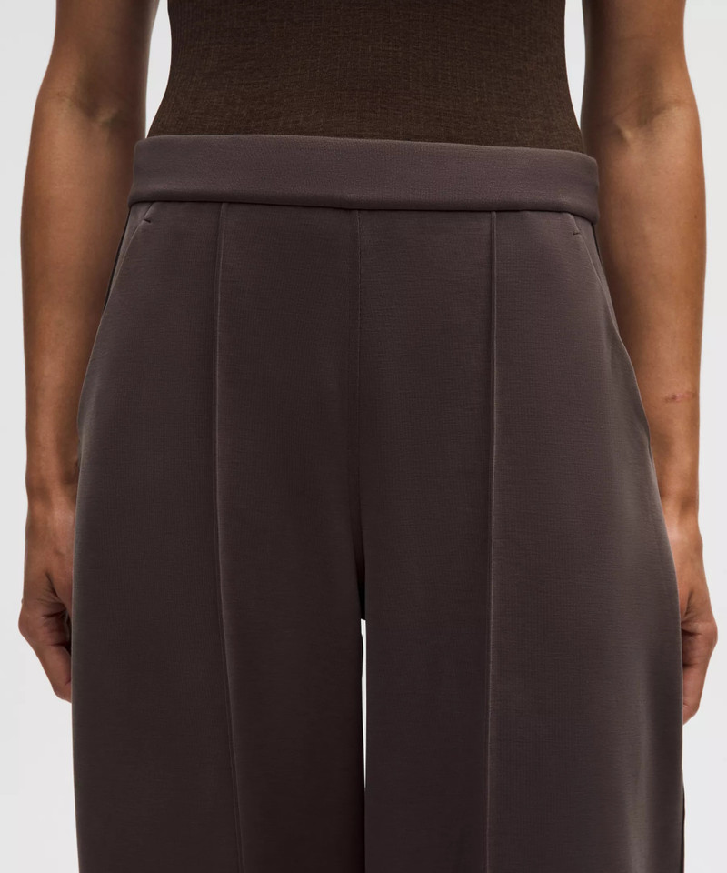 Softstreme Pintuck High-Rise Wide-Leg Pant *Regular 6