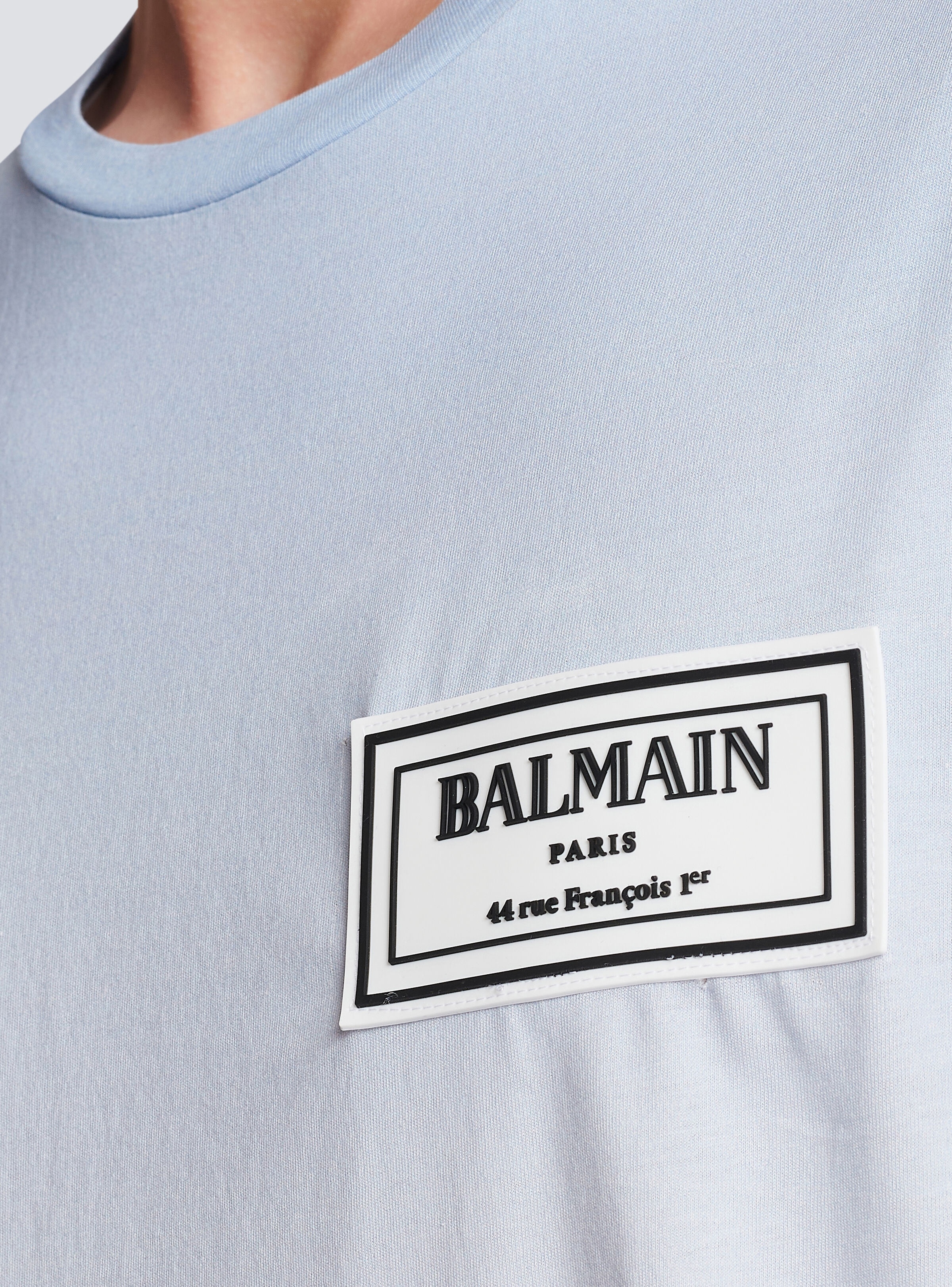 Gradient T-shirt with rubber patch - 8