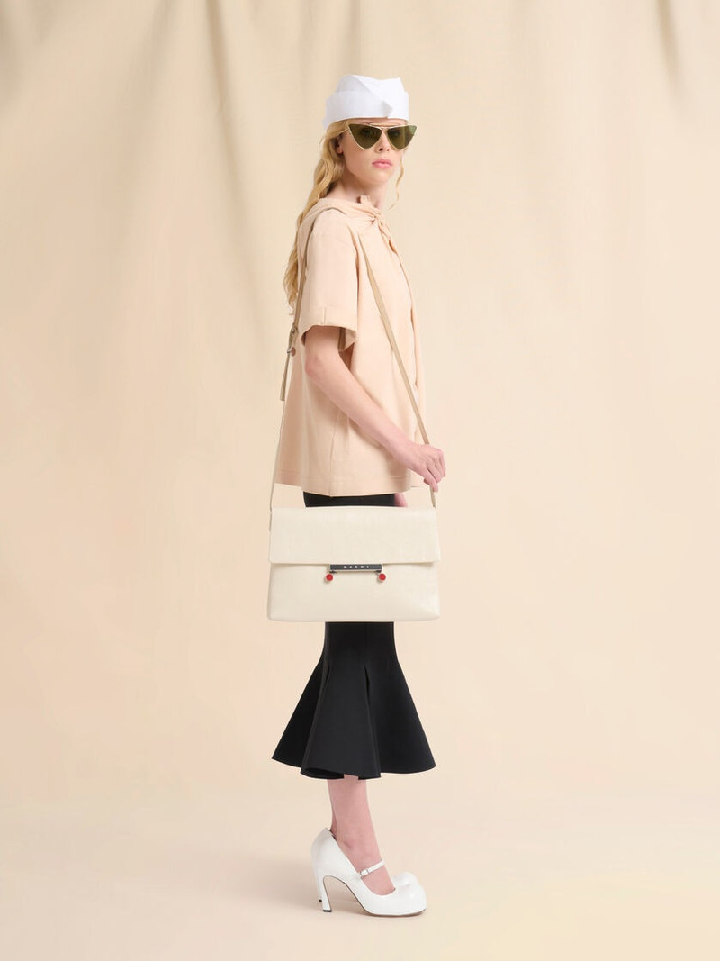 Marni CREAM CRAQUELÉ PATENT LEATHER MEDIUM ENVELOPE BAG outlook
