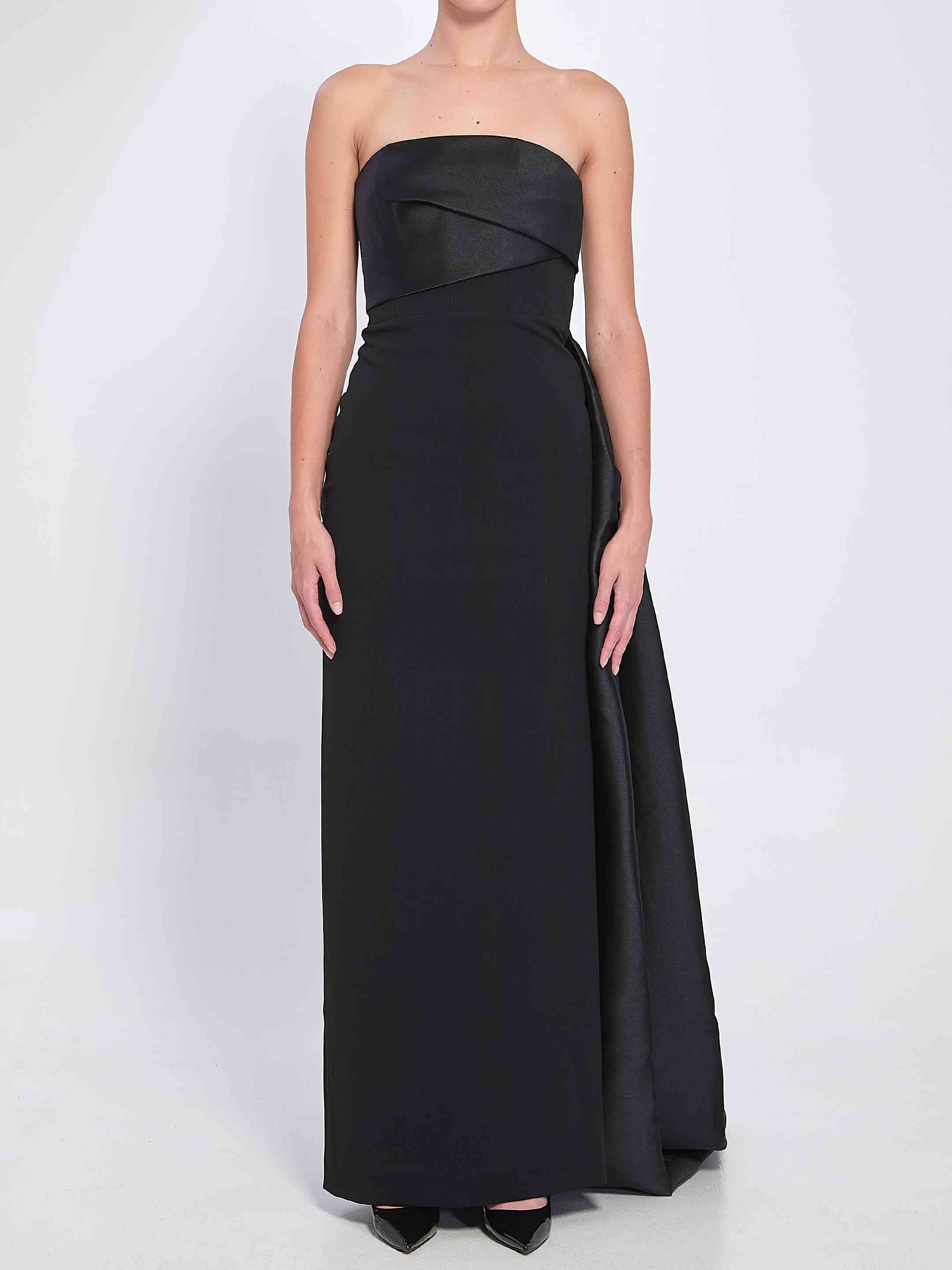 Solace London Women Kisnley Maxi Dress In Black - 1