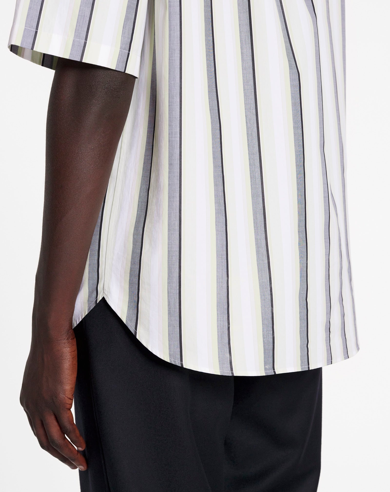 OVERSIZED SHORT SLEEVE SHIRT - 6