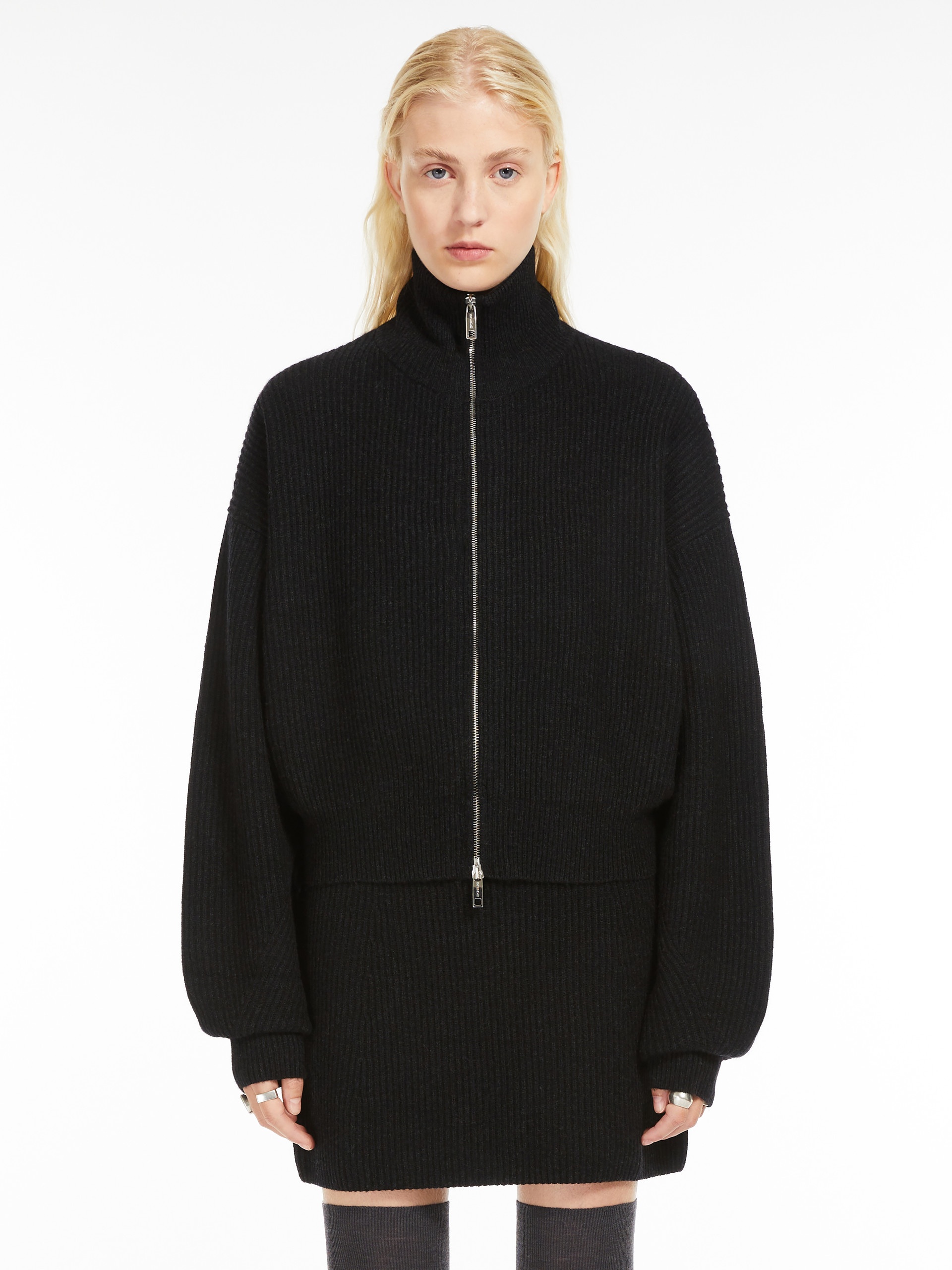 SVAGO Cashmere-blend cardigan - 3