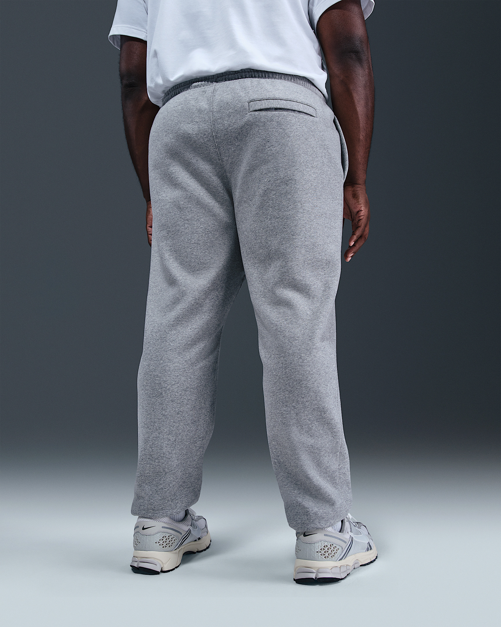 Nike Club Men's Cuffed Brushed Fleece Pants - 8