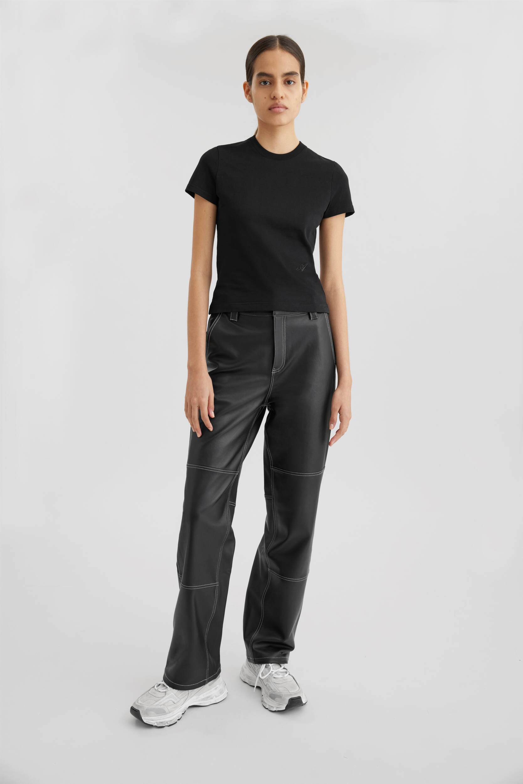 Signature Slim T-Shirt - 5