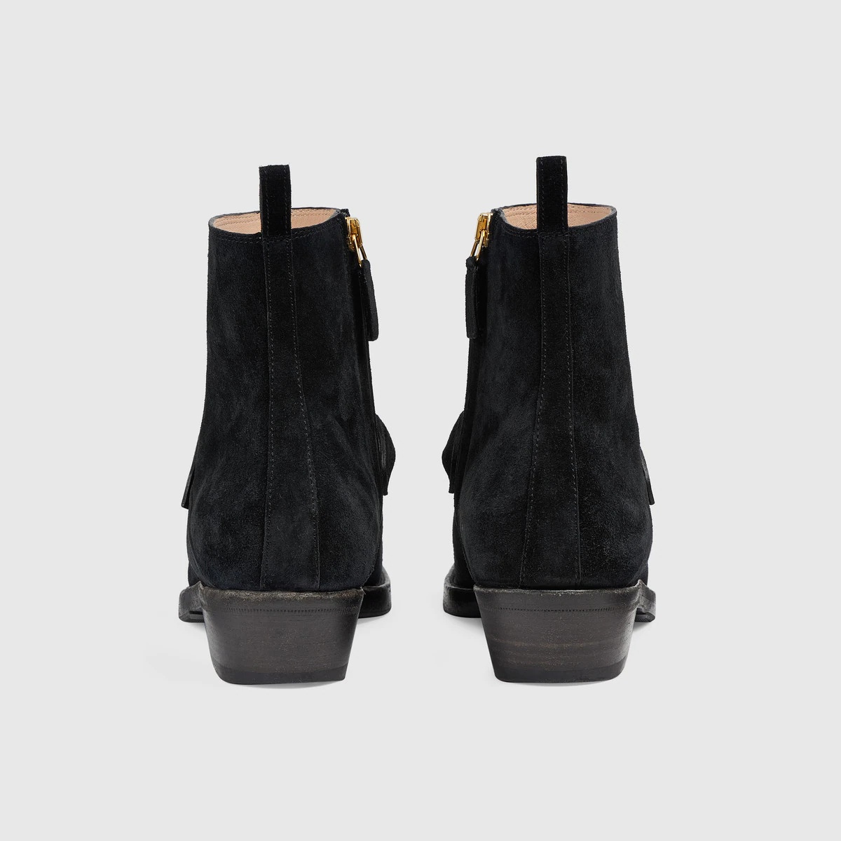 Women's ankle boot with chain - 4