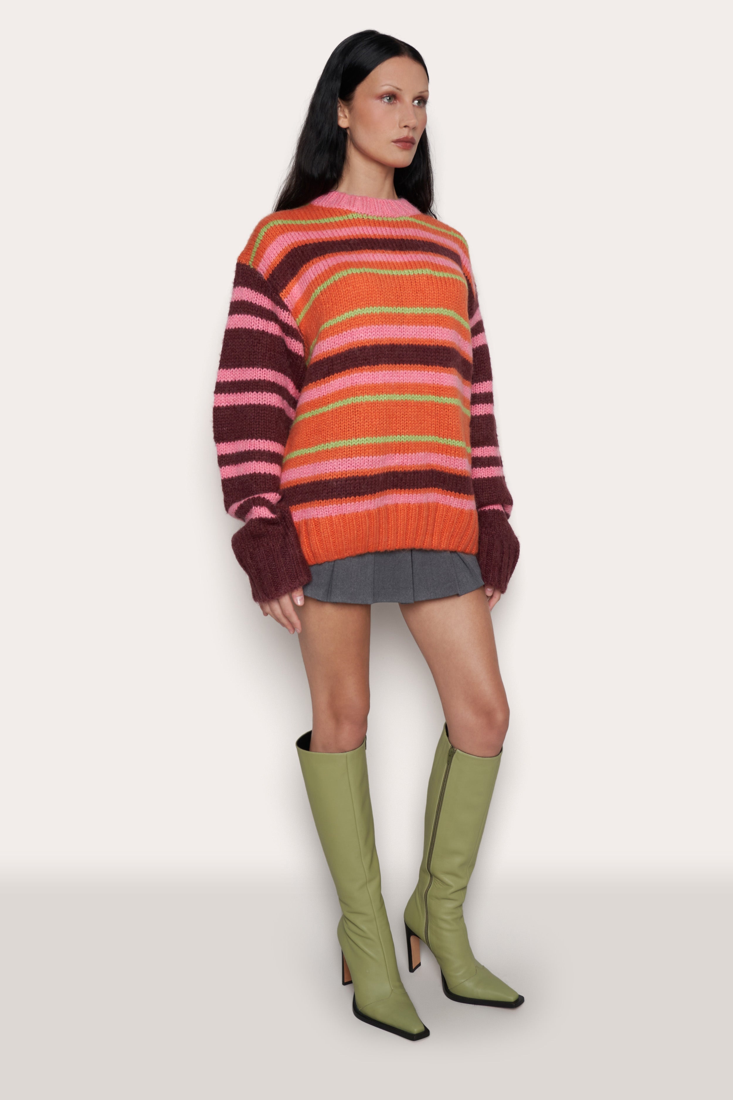 OVERSIZED CREWNECK - 3