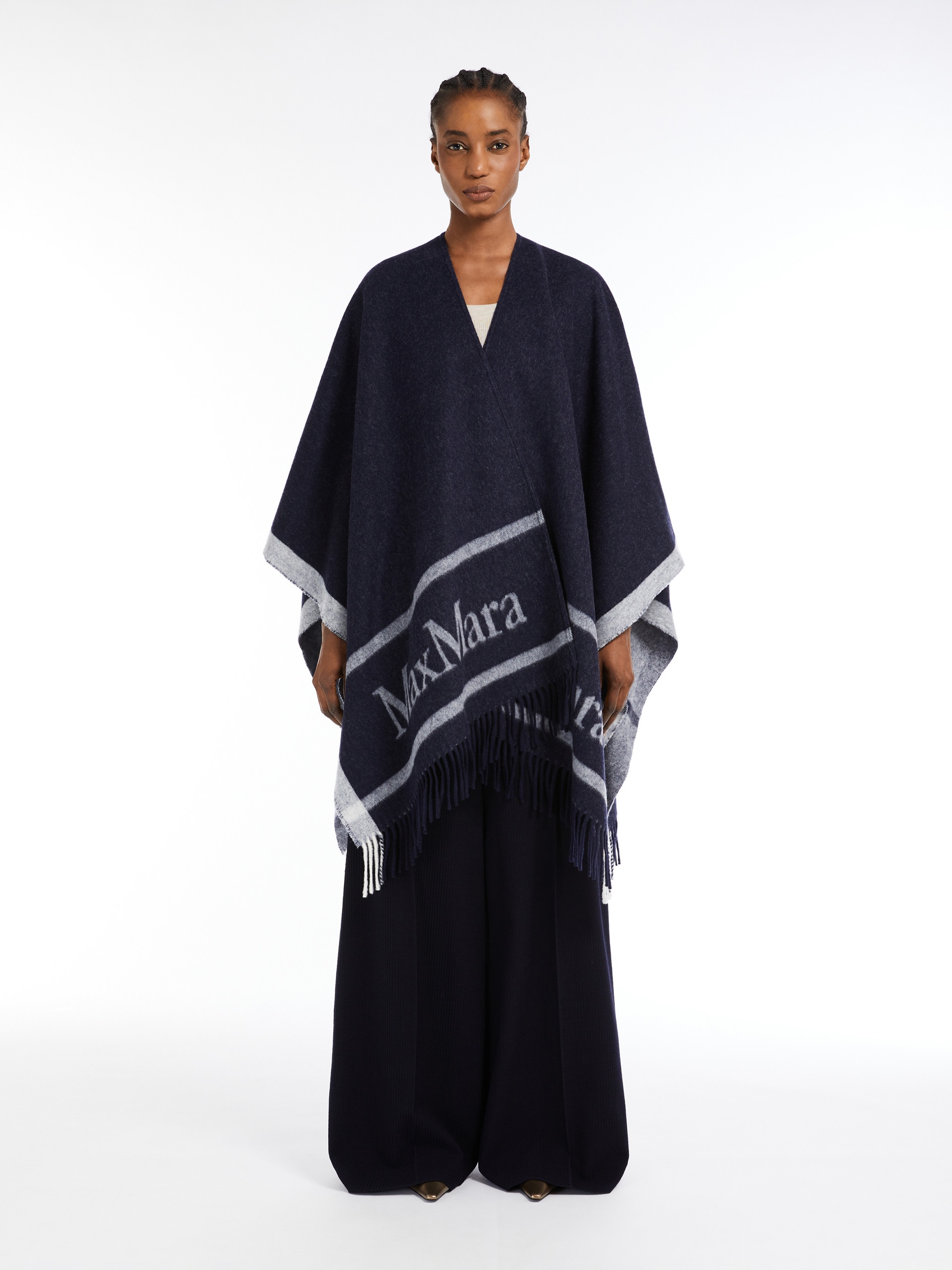 【関税&送料込】Max Mara Poncho Max Mara HILDE Jacquard wool poncho | REVERSIBLE