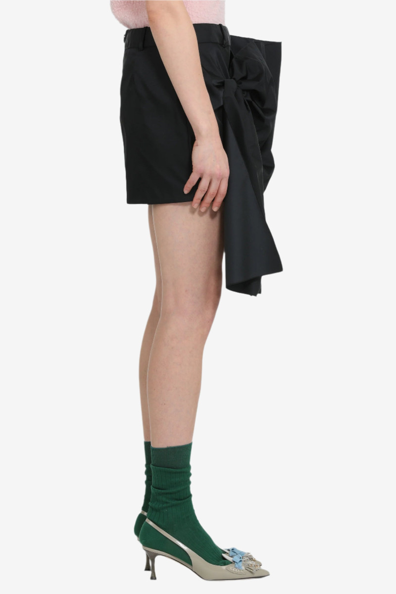 MINI SKIRT WITH MAXI BOW 3