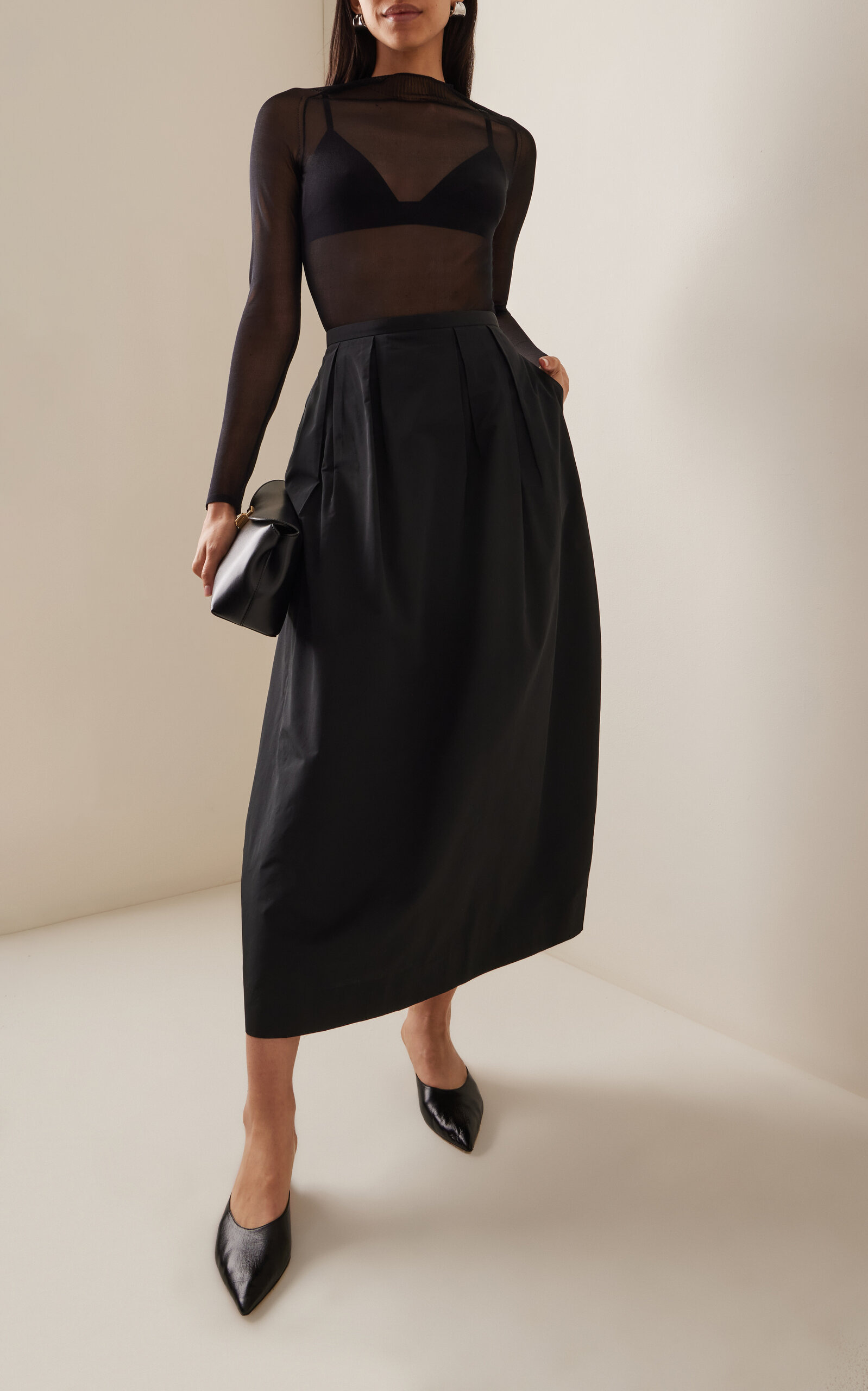 Curved Pleated Crepe Maxi Skirt black - 2
