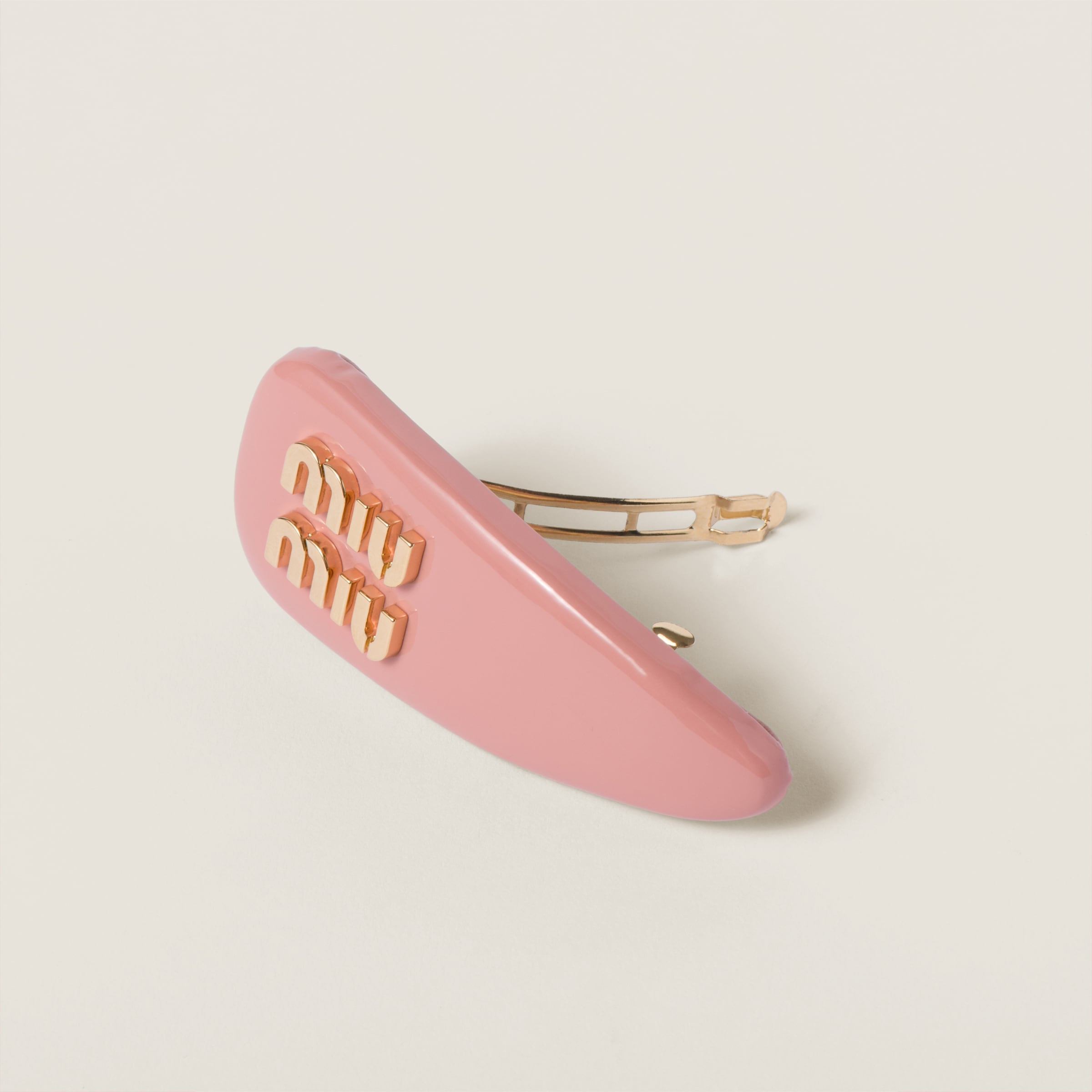 MiuMiu [Miu Miu] FW24 Women’s Patent Leather Hair Clip 5IF0 Miu Miu Hairclip in patent leather - Women | VIETTI Online