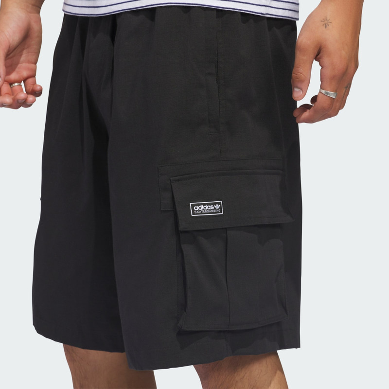 SKATEBOARDING CARGO SHORTS 8