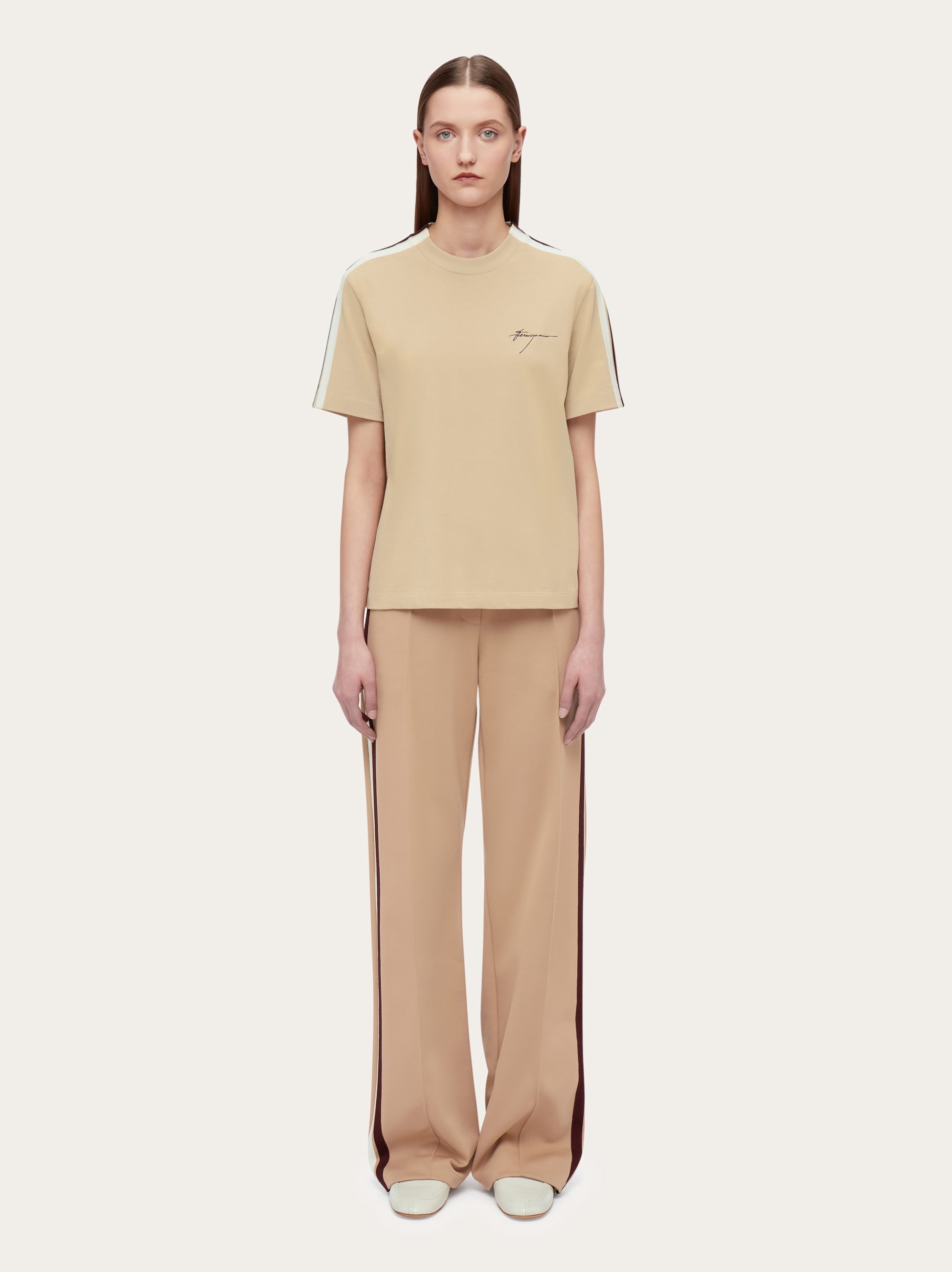 Sporty t-shirt - 6