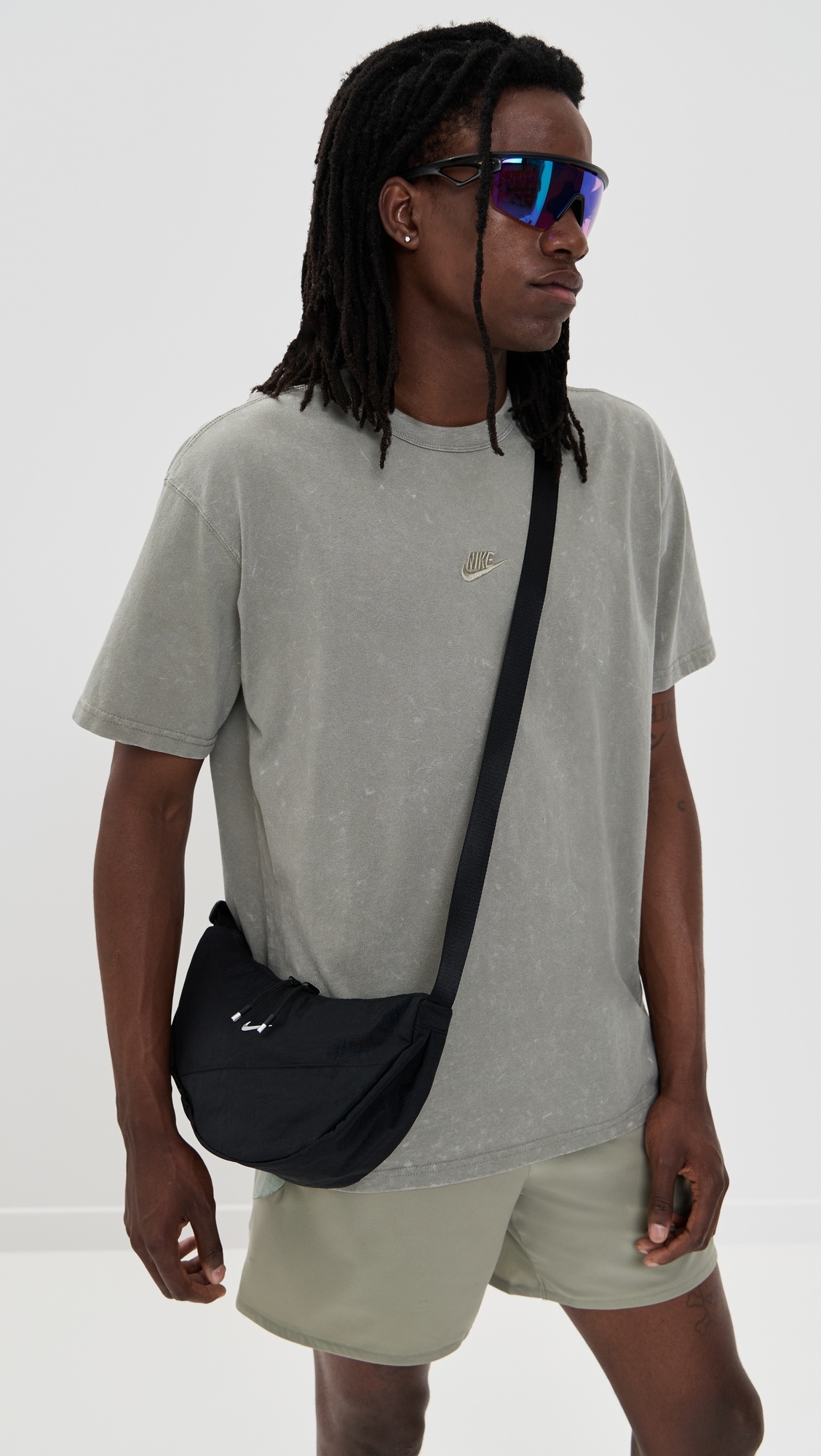 Aura Crescent Crossbody Bag - 3