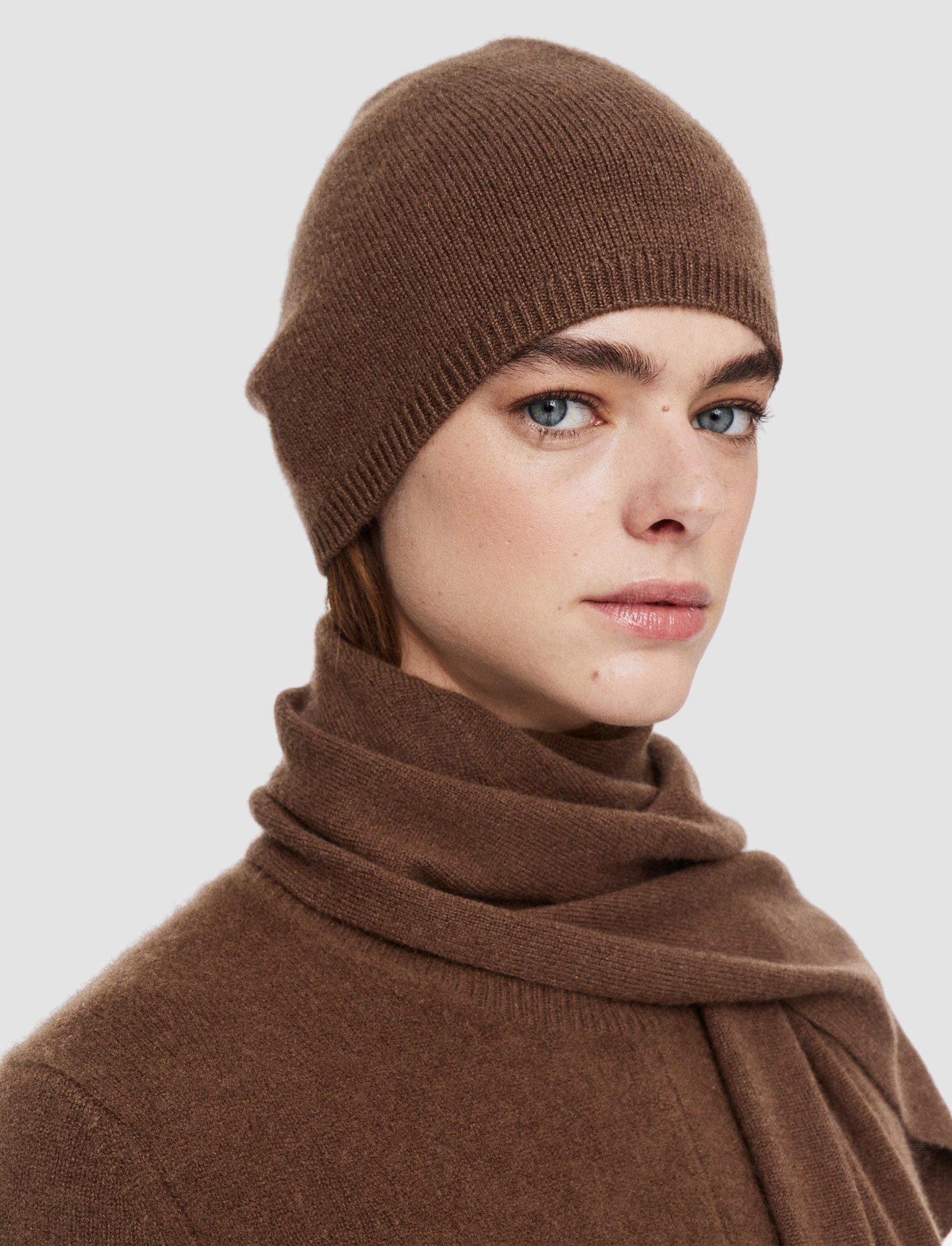 Light Pure Cashmere Hat 3