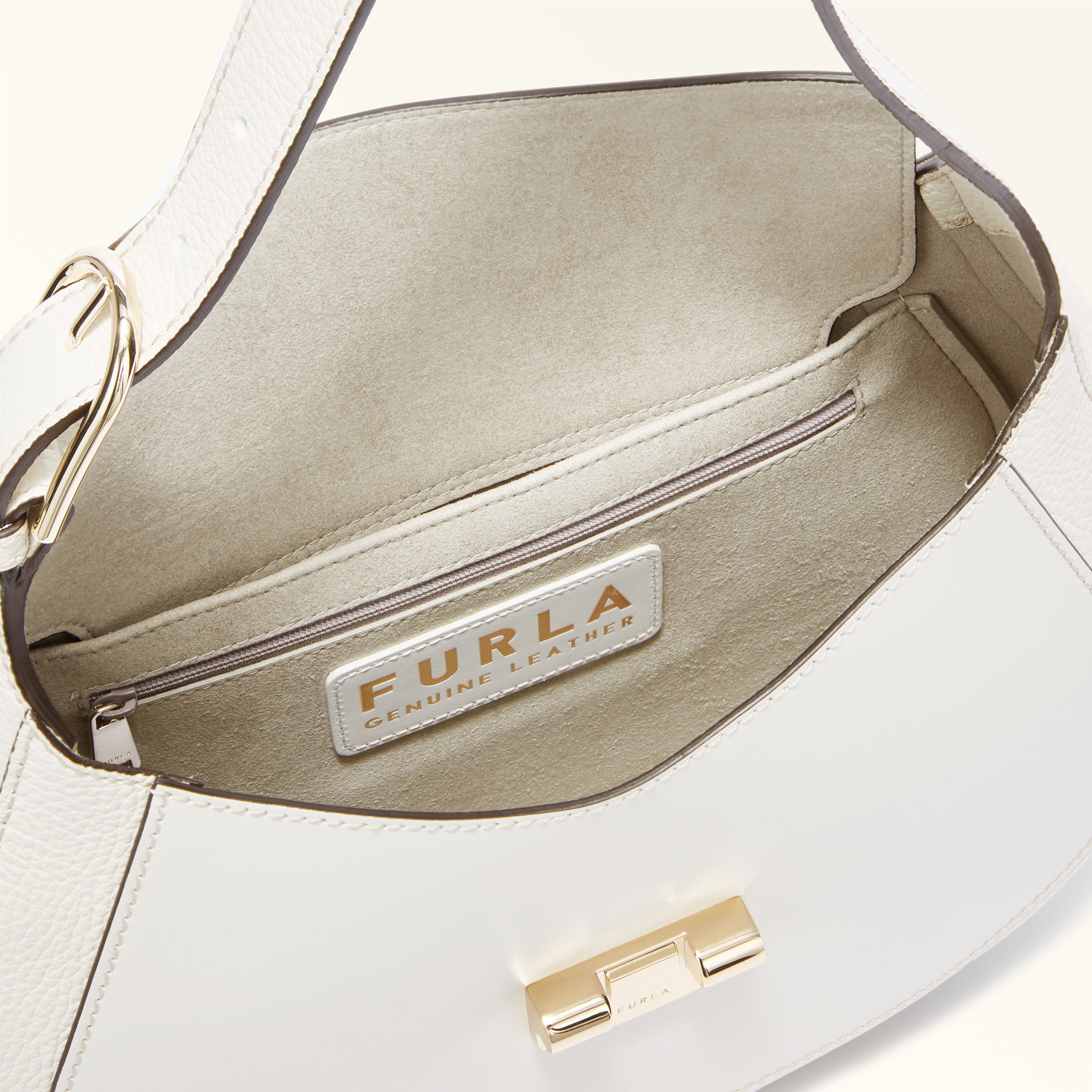 Furla Club 2 - 3