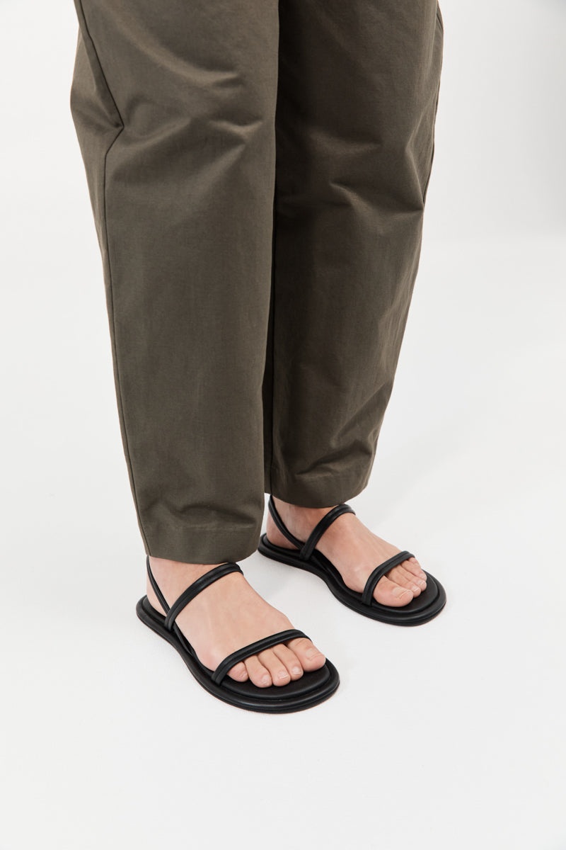 Fine Strap Sandal - Black - 7