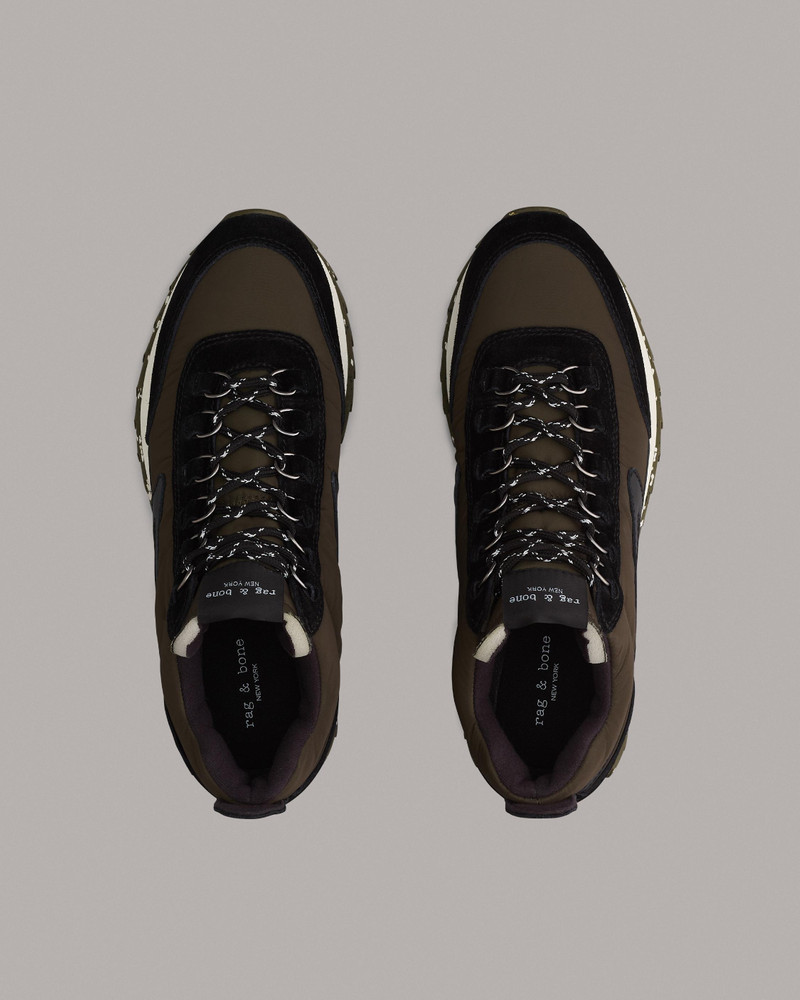 Retro Hiker - Recycled Materials
Mid Top Sneaker 4