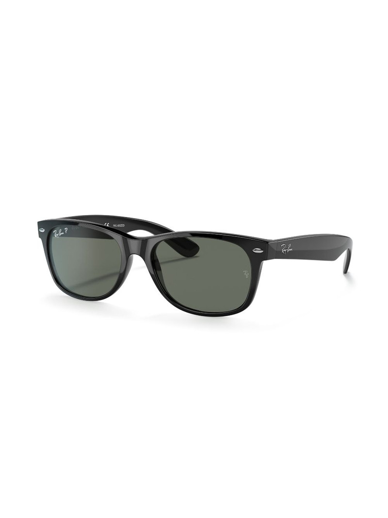 Ray-Ban New Wayfarer Classic sunglasses outlook