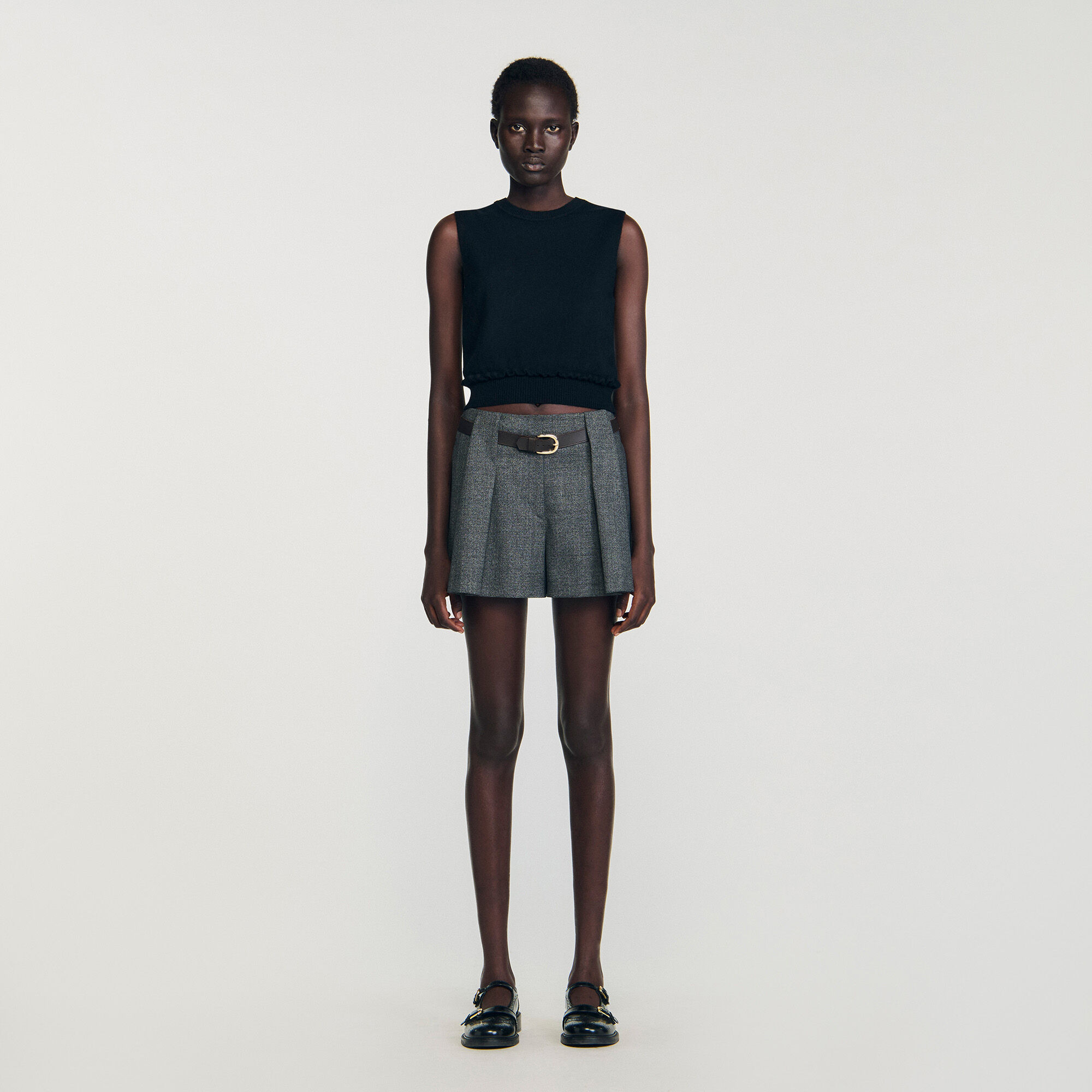 PLEATED SHORTS WITH BELT - 2