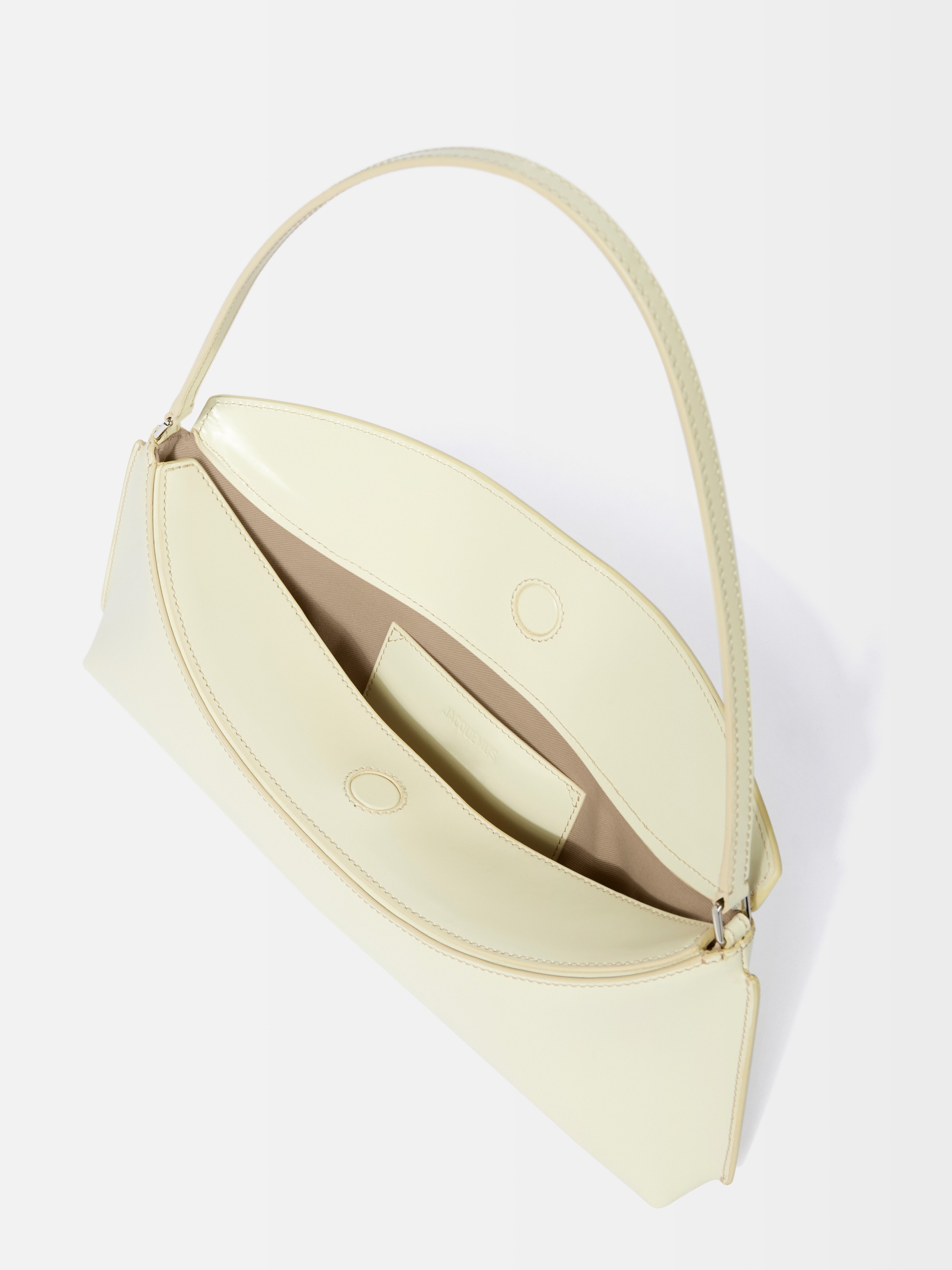 The Ovalo clutch - 4