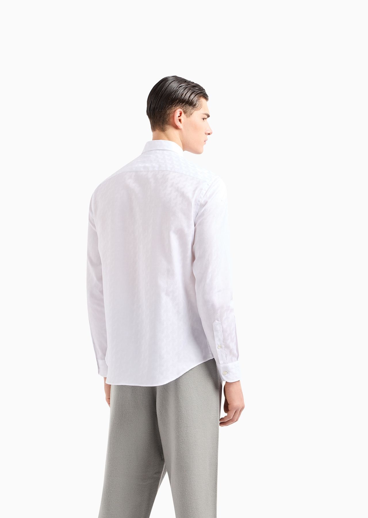 Classic-collared cotton shirt with a jacquard pattern - 3