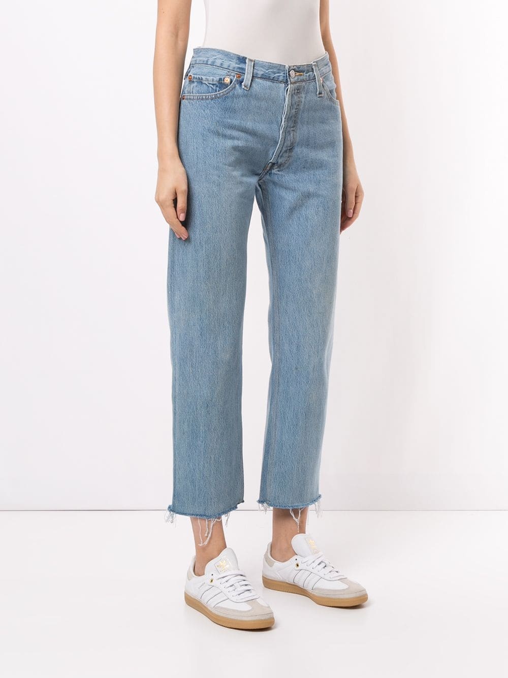 Stove pipe cropped jeans - 3