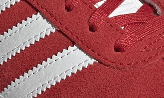 Gazelle Sneaker in Better Scarlet/Footwear - 9