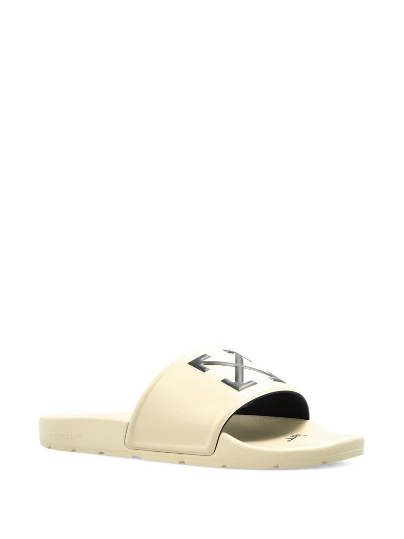 Off-White arrow detail slides outlook