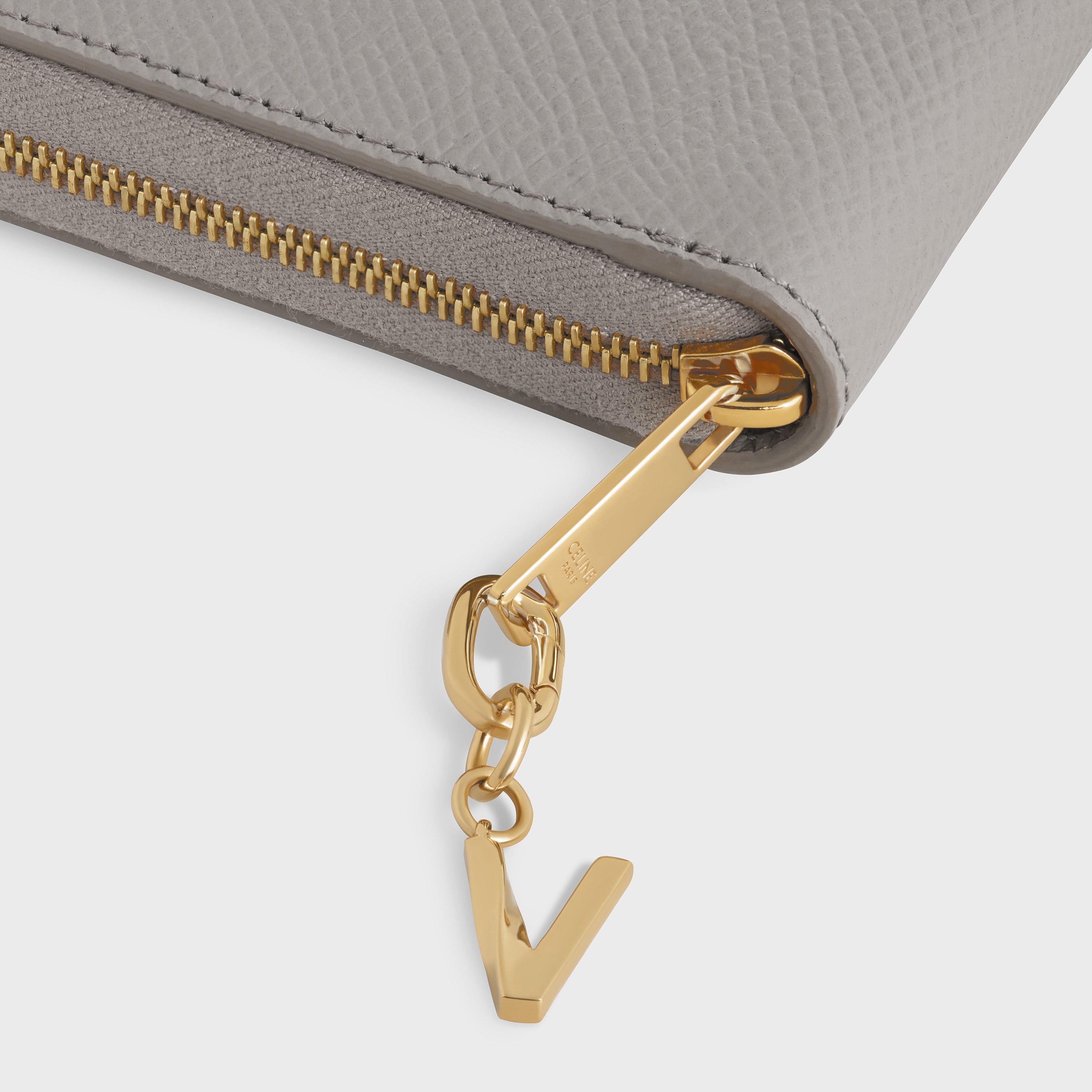 V CHARM in Brass - 2