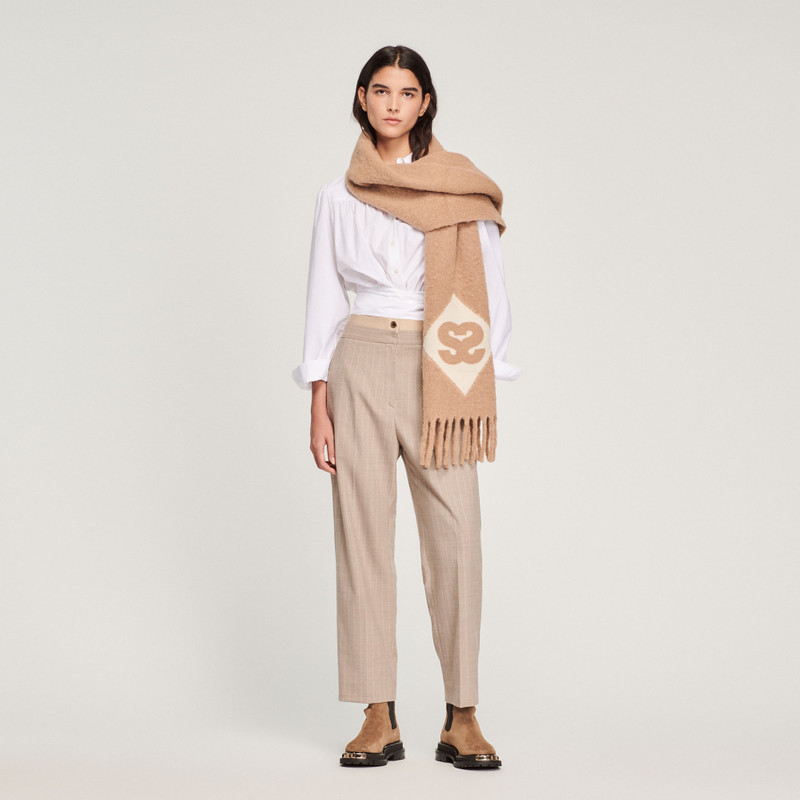 Sandro Scarf with double S pattern outlook