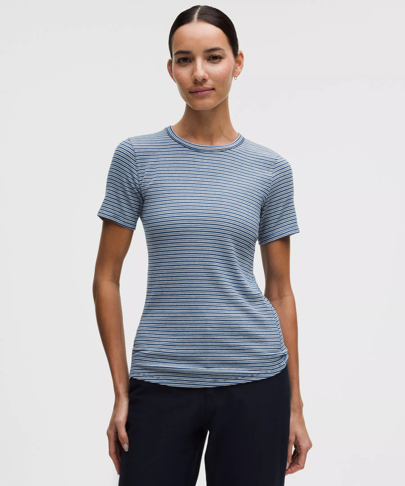 Hold Tight Short-Sleeve Shirt 1