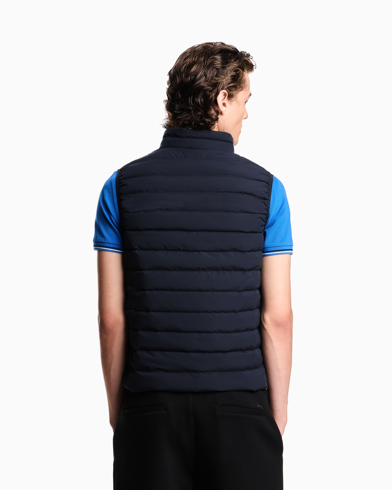 Sleeveless full-zip down jacket in quilted nylon with eagle logo patch - 3