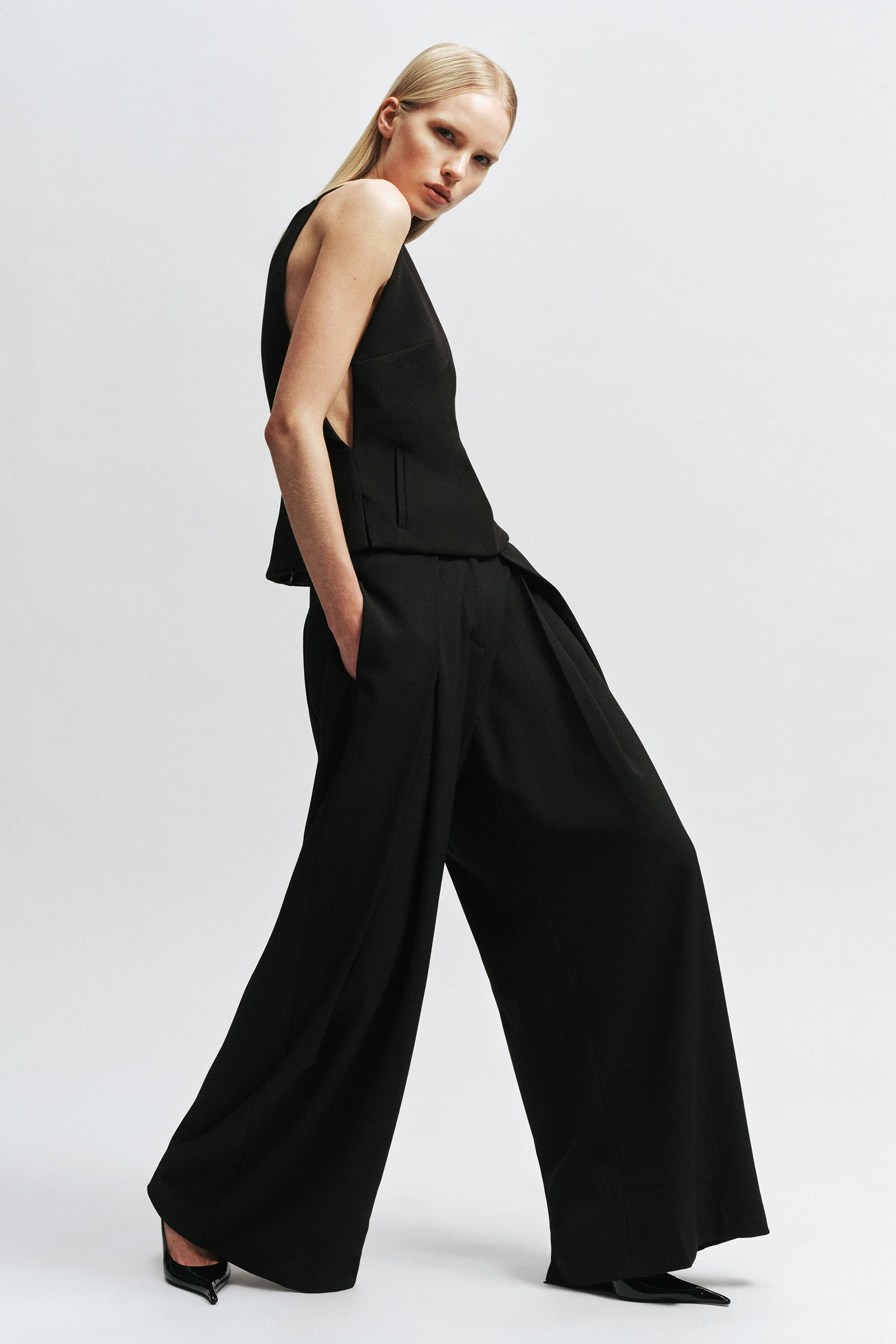 Laurie Pleat Front Pant In Black - 1